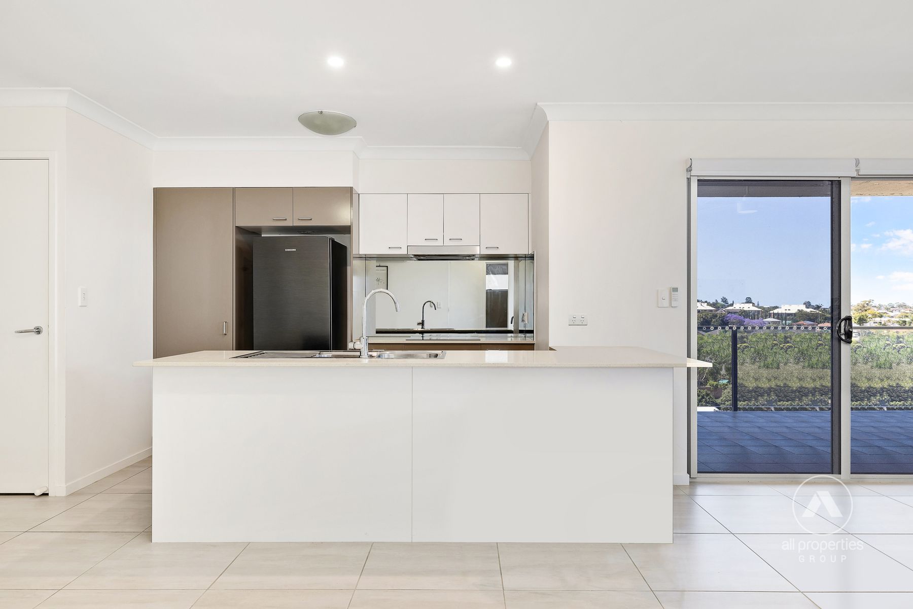 52/2240 Logan Road, Upper Mount Gravatt QLD 4122, Upper Mount Gravatt - Thumbnail 2
