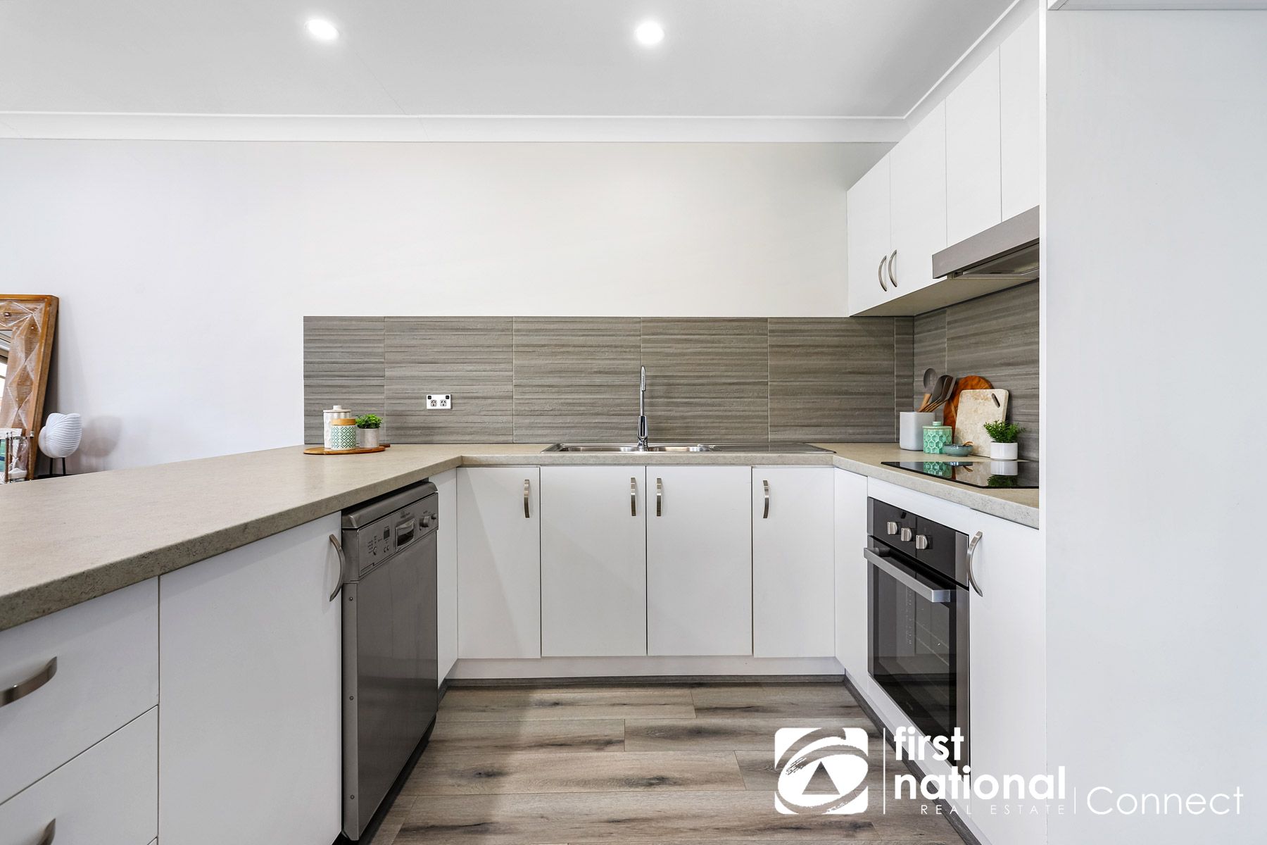 2/46 Meares Road, McGraths Hill, NSW 2756, McGraths Hill - Thumbnail 2