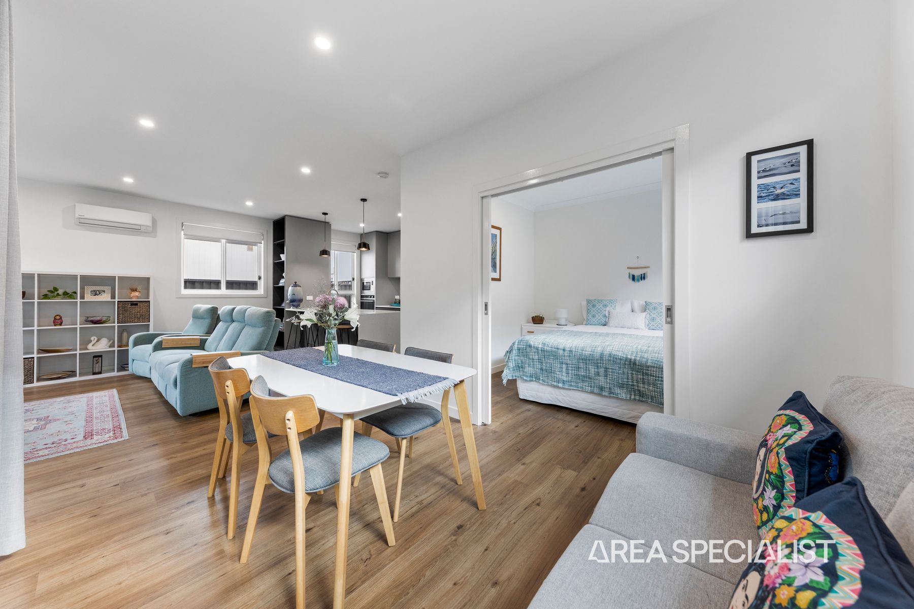 24 Santa Cruz Way, Berwick, Berwick - Thumbnail 6