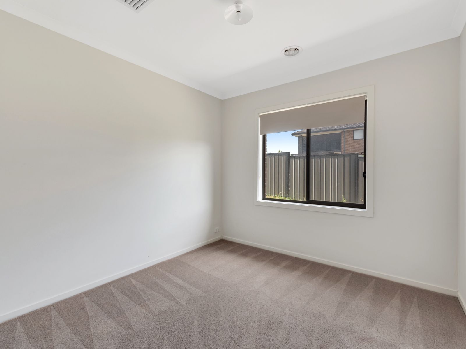 29 Escapade Boulevard, Craigieburn, VIC 3064, Craigieburn - Thumbnail 7