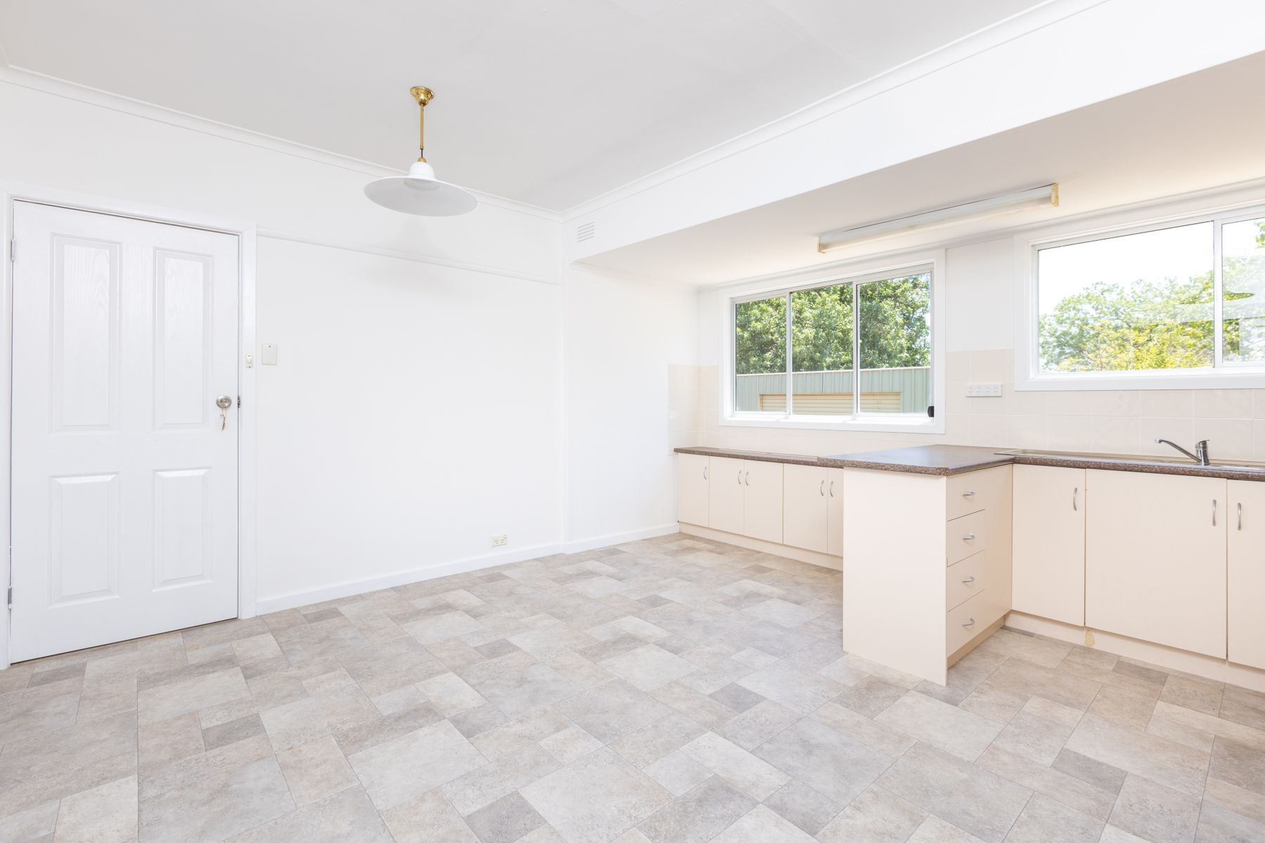 22 Namoi Avenue, Red Cliffs - Thumbnail 8