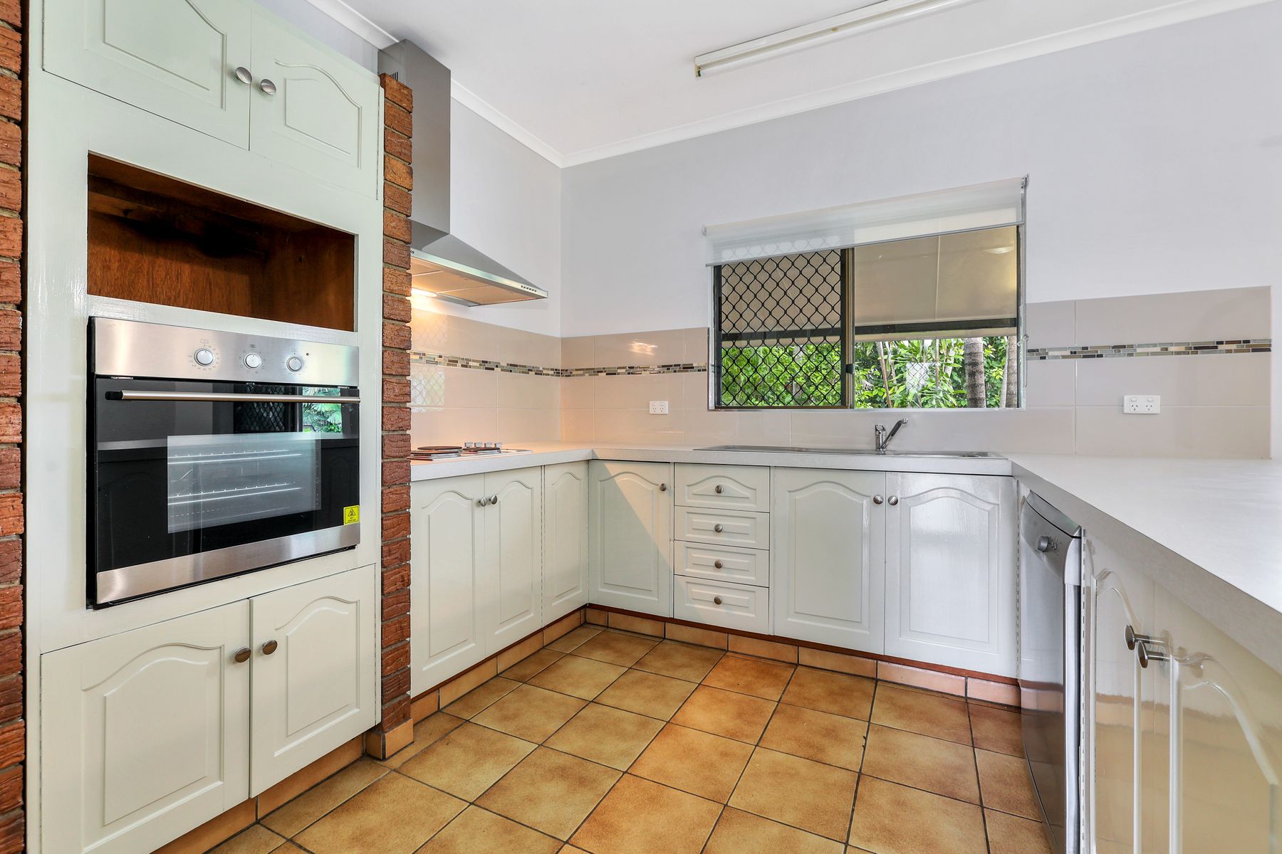 11 Karama Crescent, Karama NT 0812, Karama - Thumbnail 3