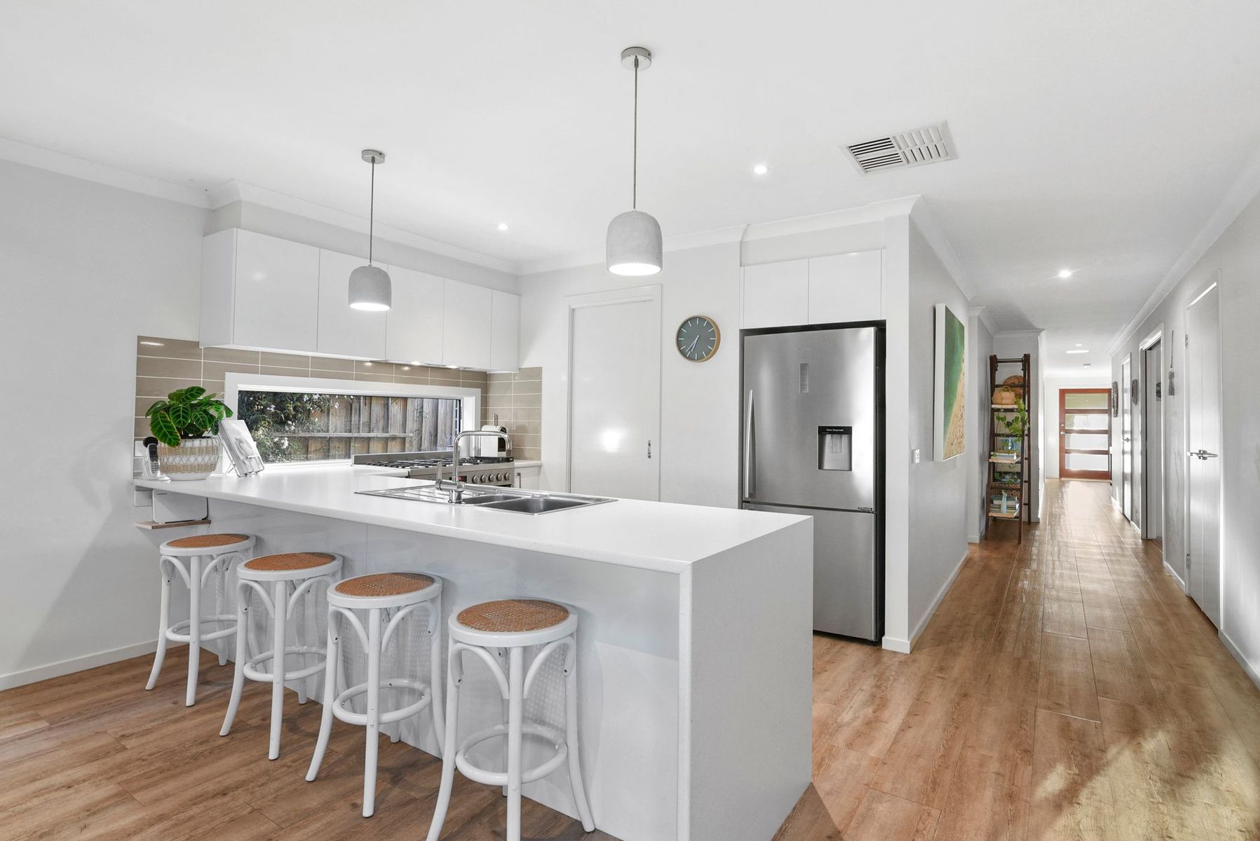 10 Ash Grove South, Langwarrin, VIC 3910, Langwarrin - Thumbnail 3