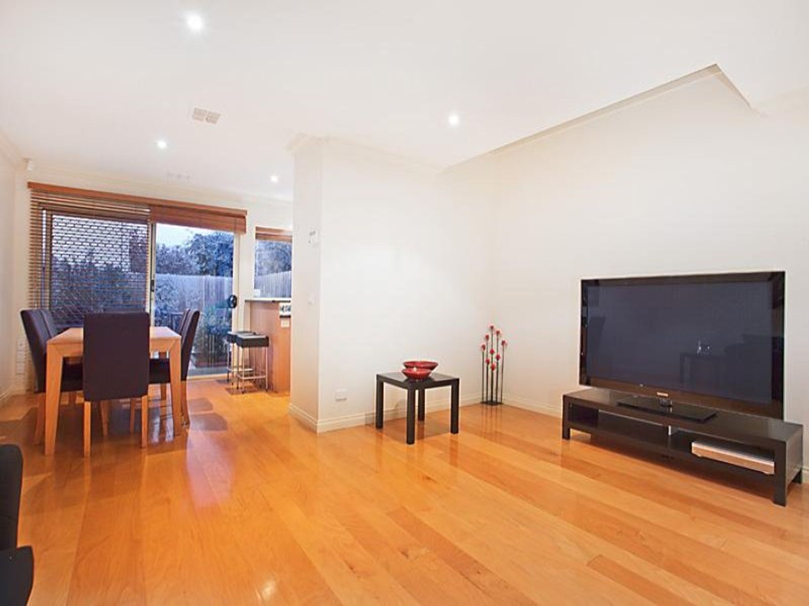 211 Stockmans Way, Kensington - Thumbnail 7