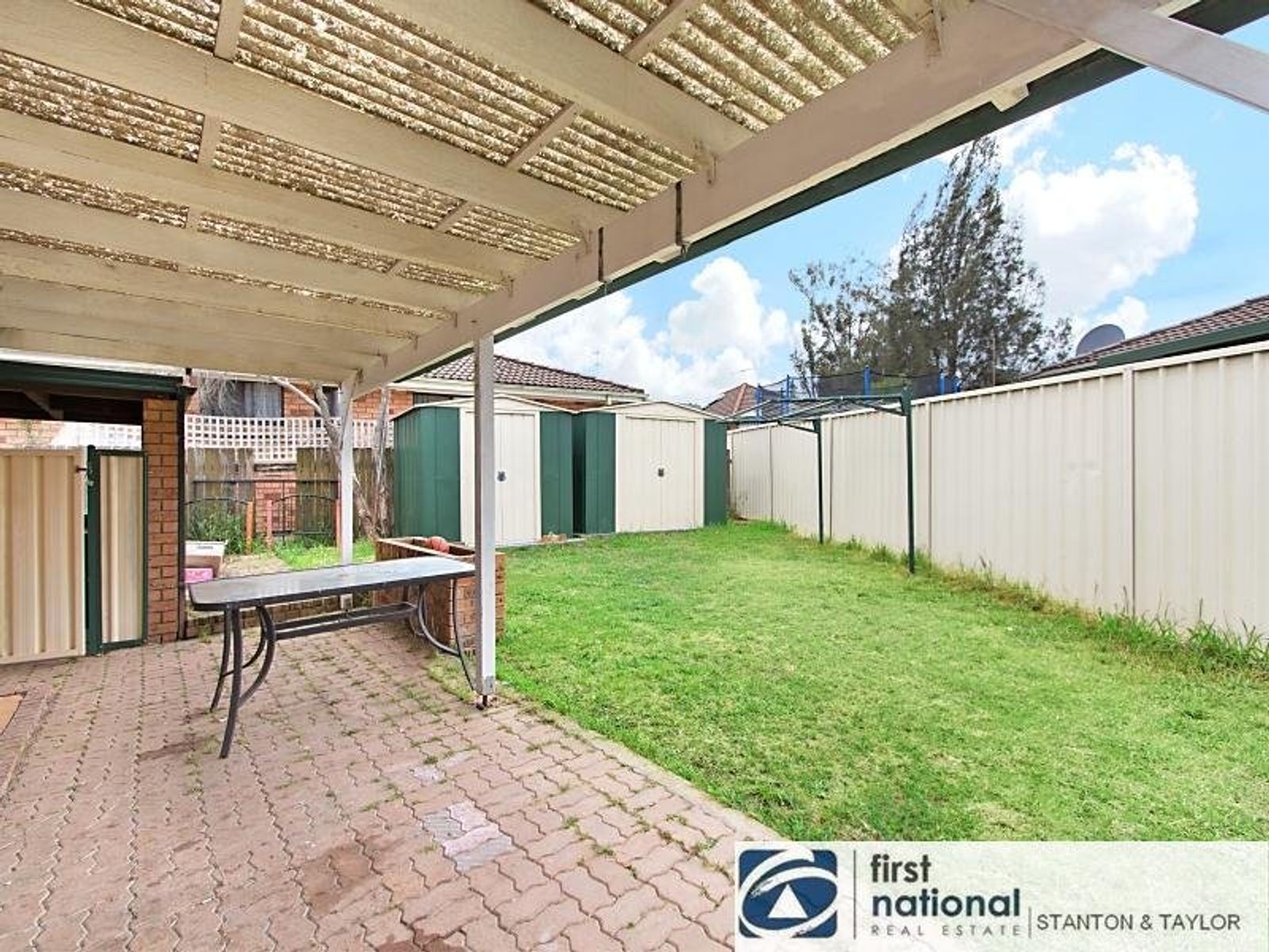 19 Kingsley Grove, Kingswood - Thumbnail 4