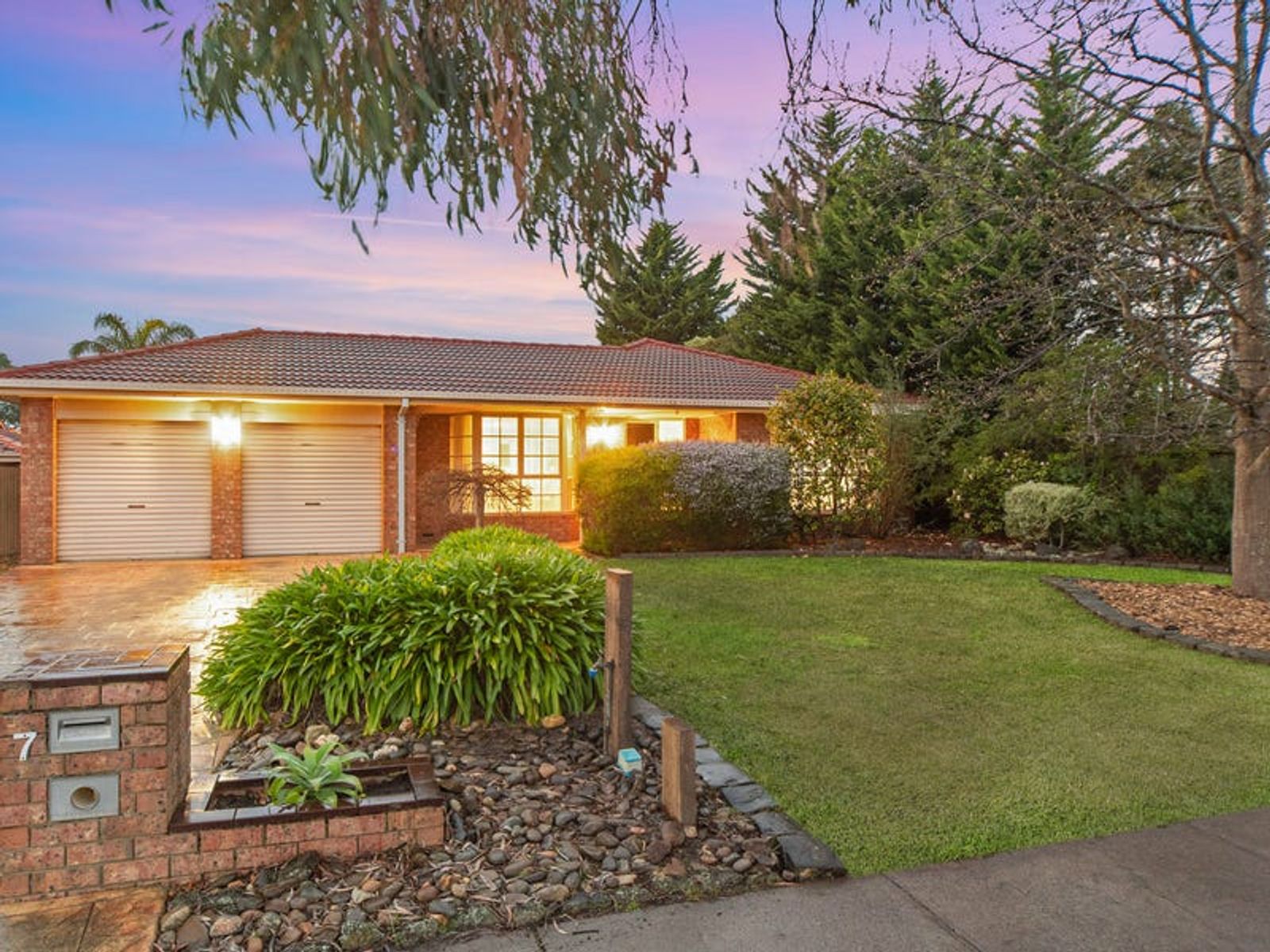 7 Tintern Court, Frankston South, VIC 3199, Frankston South - Thumbnail 2