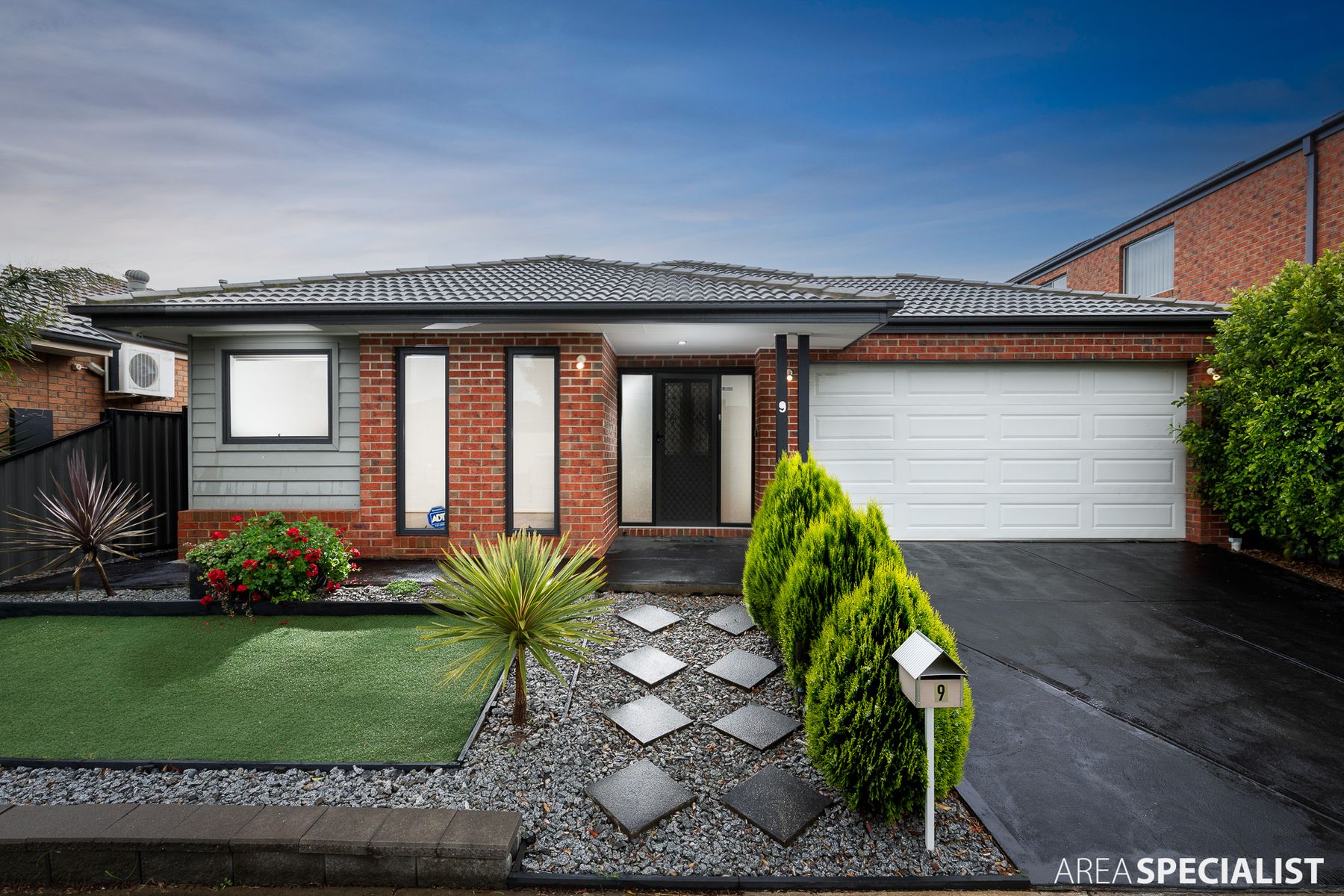9 Fenton Court, Truganina, VIC 3029, Truganina - Thumbnail 2