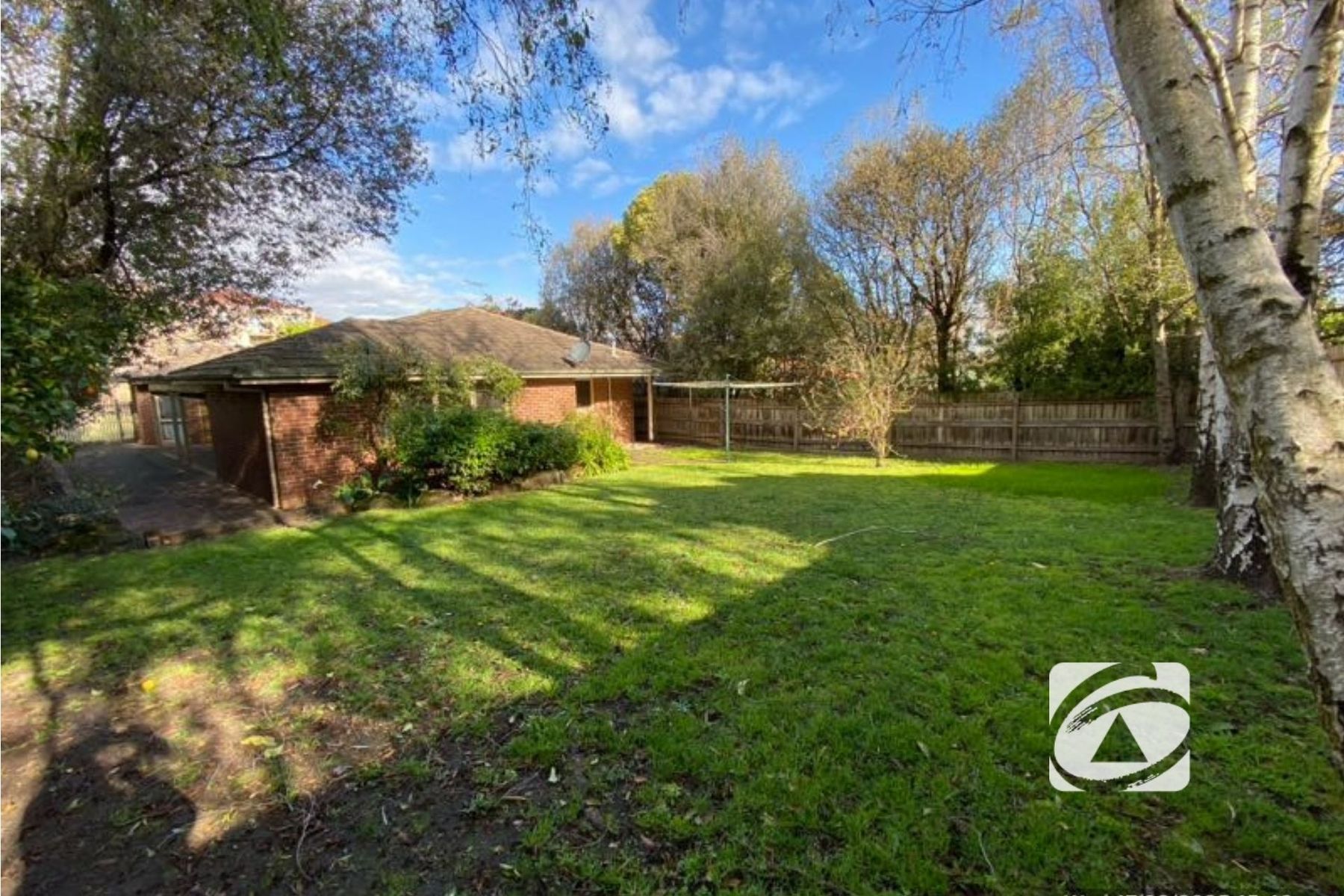 27 Melville Park Drive, Berwick VIC 3806, Berwick - Thumbnail 7