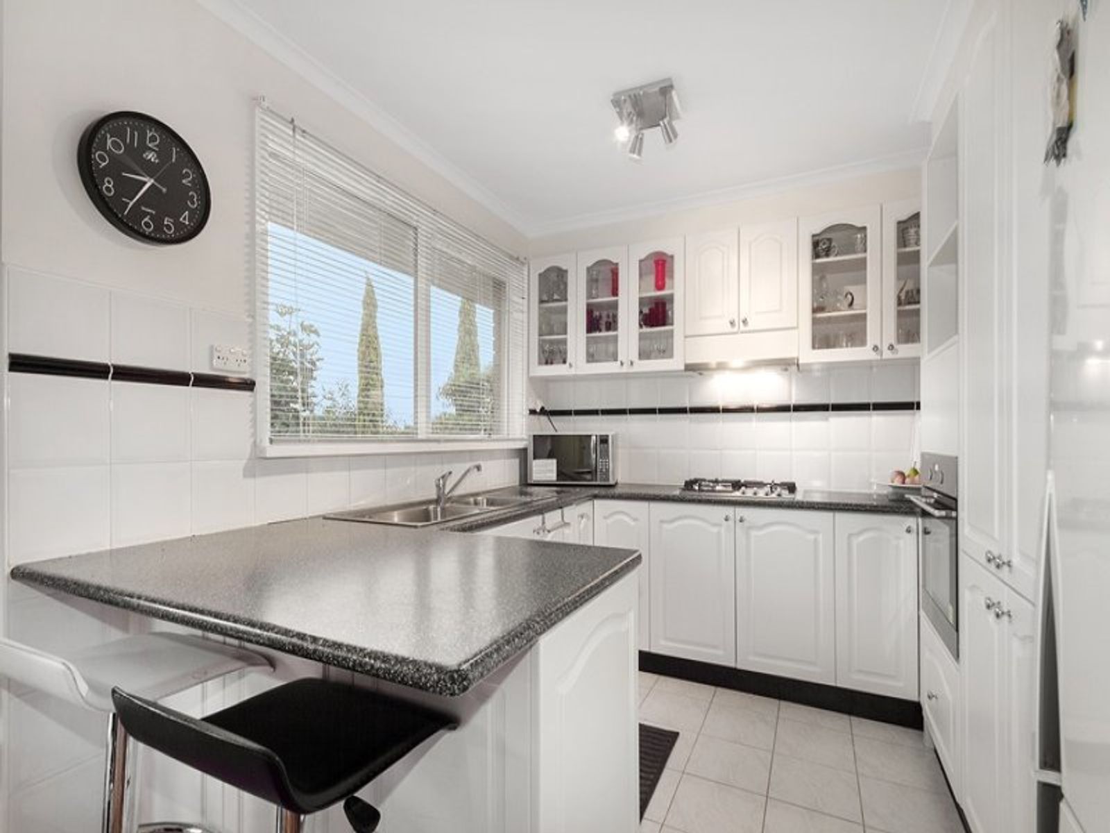 1/31 Monteith Crescent, Endeavour Hills, VIC 3802, Endeavour Hills - Thumbnail 5