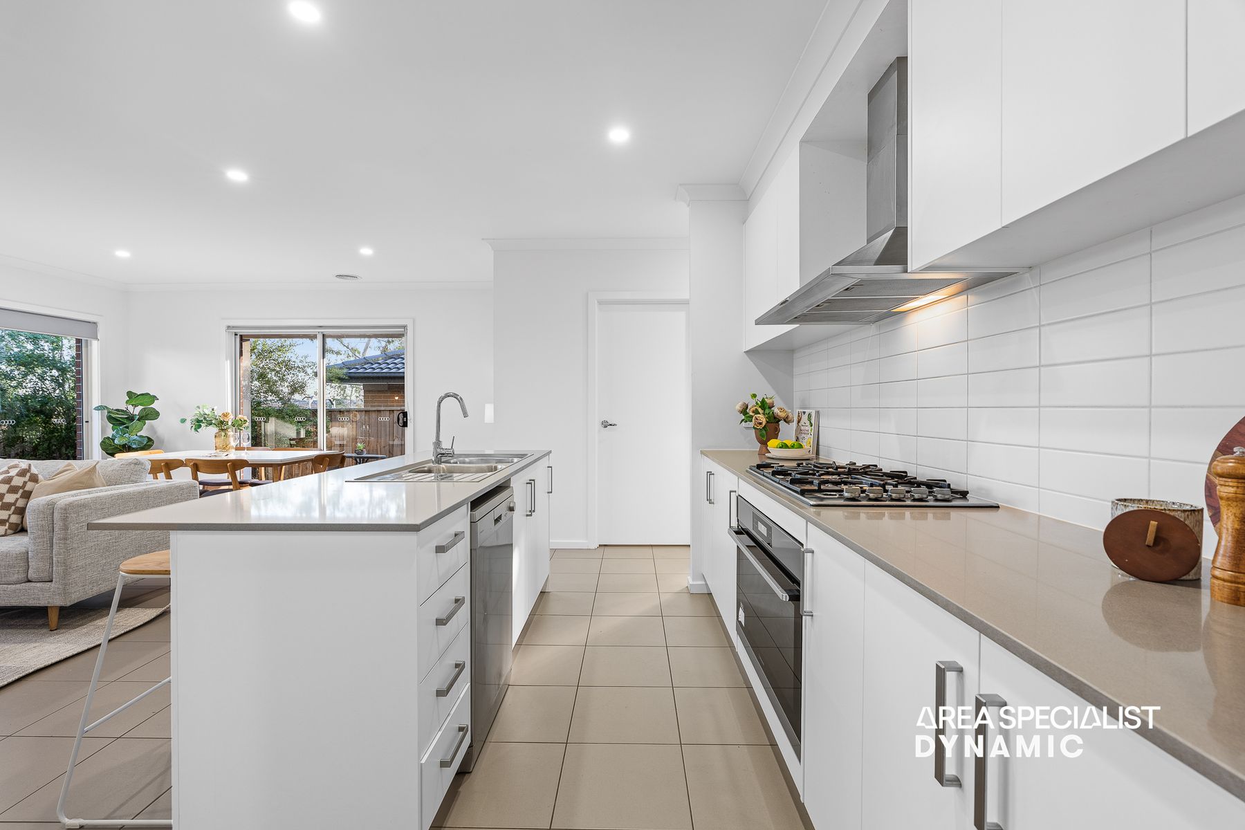 38 Hiskey Crescent, Werribee, Werribee - Thumbnail 8