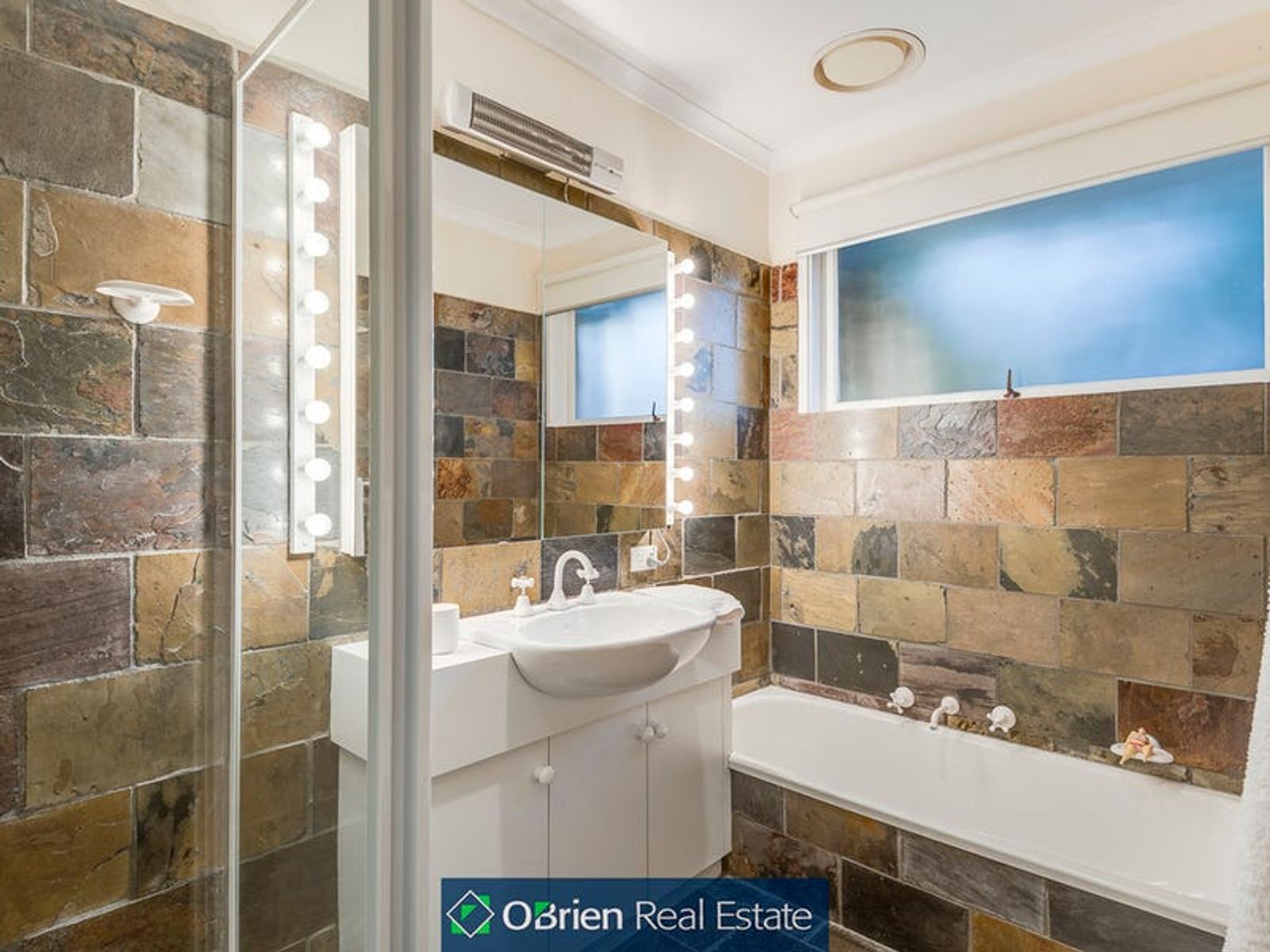 23 Joseph Banks Crescent, Endeavour Hills, VIC 3802, Endeavour Hills - Thumbnail 7