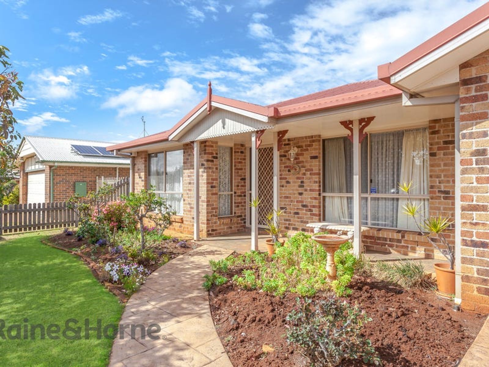 24 Carmen Street, Kearneys Spring, QLD 4350, Kearneys Spring - Thumbnail 7