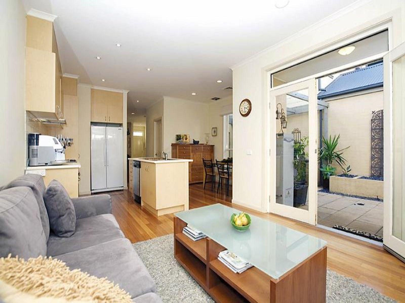 99 Westbourne Road, Kensington - Thumbnail 3