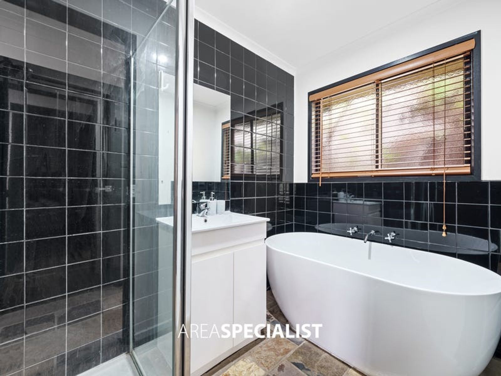 38 Cumberland Chase, Hampton Park, VIC 3976, Hampton Park - Thumbnail 6