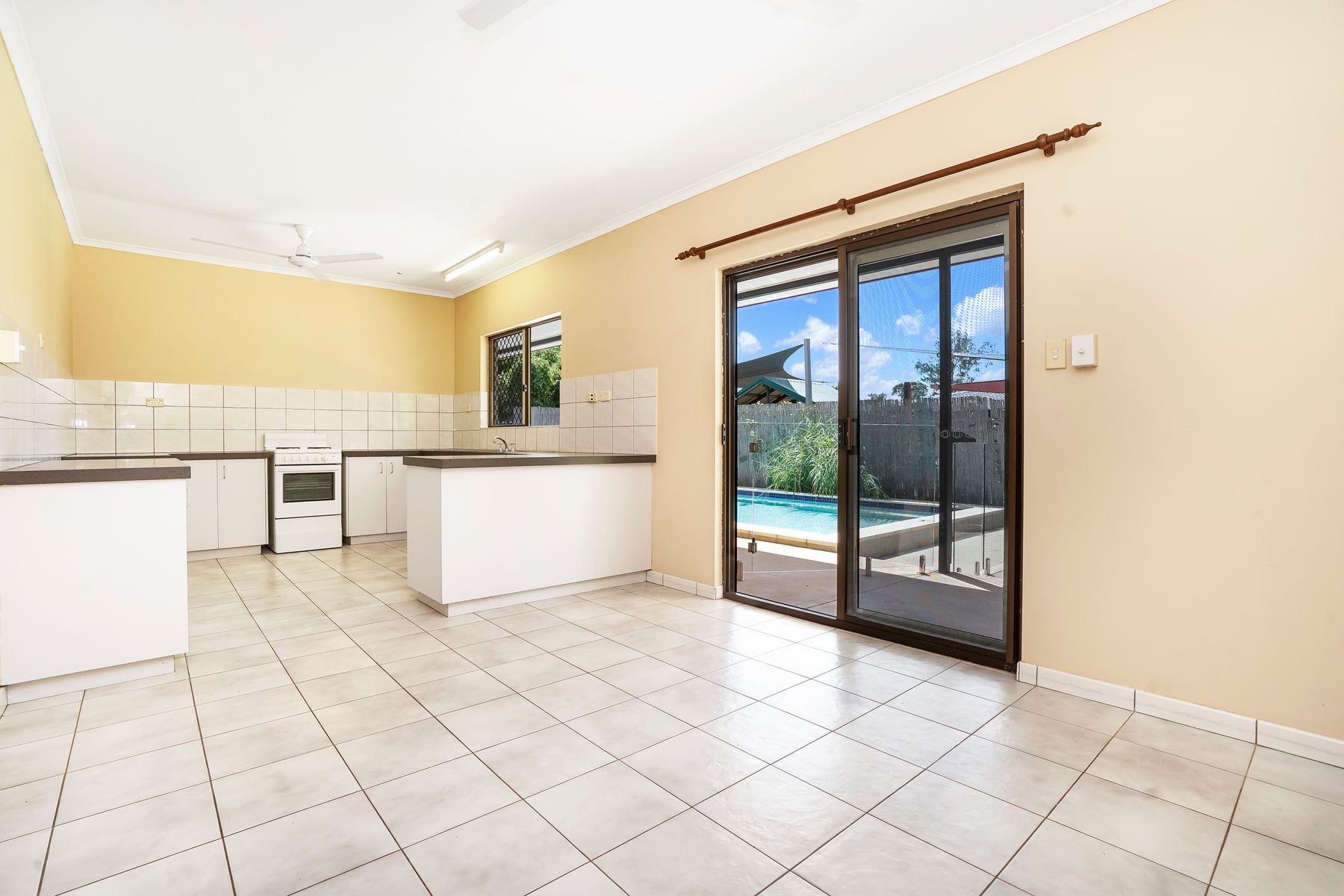 2/39 Westralia Street, Stuart Park, NT 0820, Stuart Park - Thumbnail 3