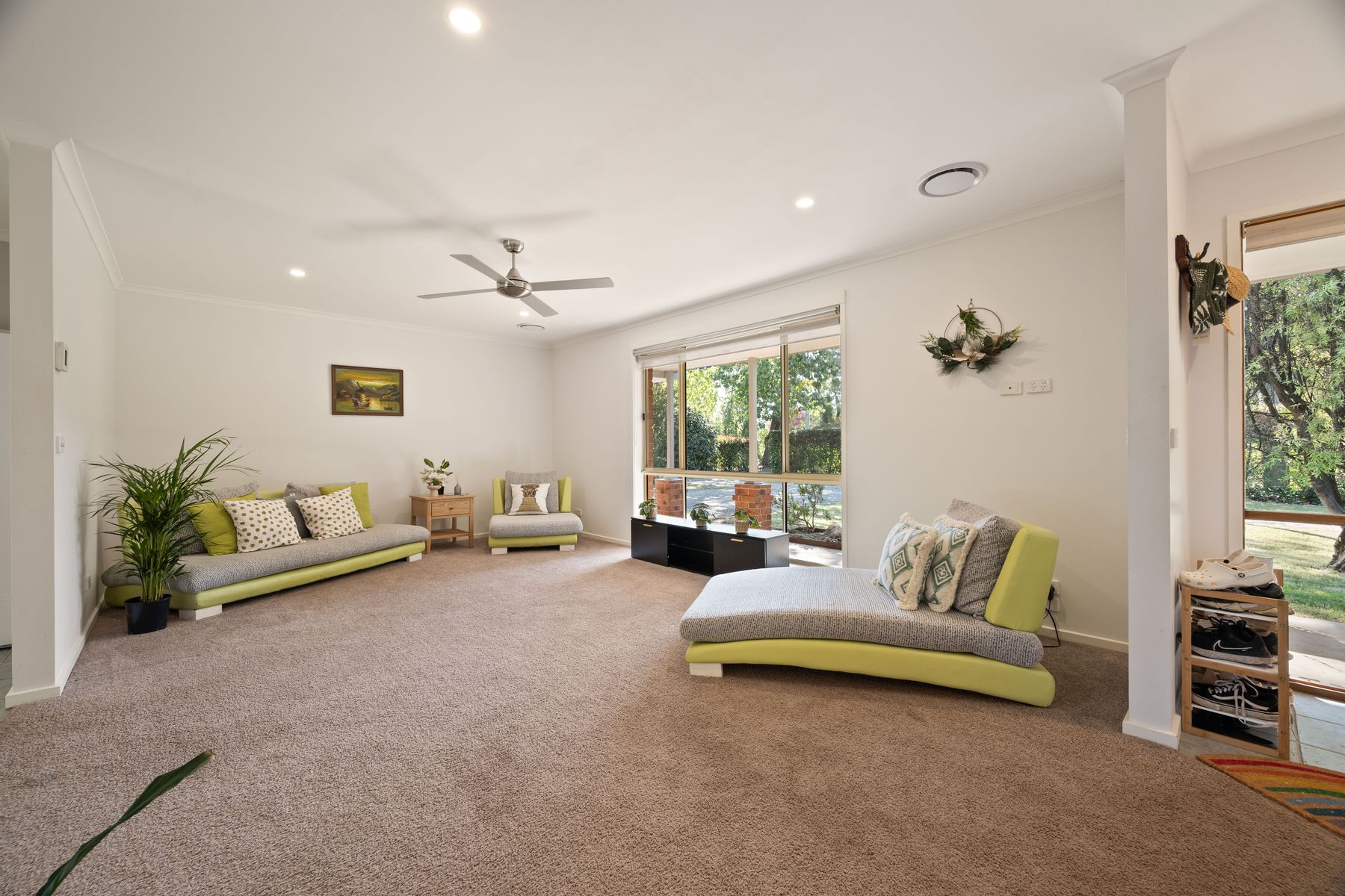 28 Gavan Street, Bright VIC 3741, Bright - Thumbnail 4