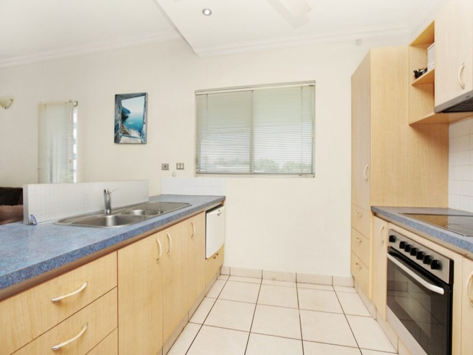 5/33 Sunset Drive, Coconut Grove NT 0810, Coconut Grove - Thumbnail 2