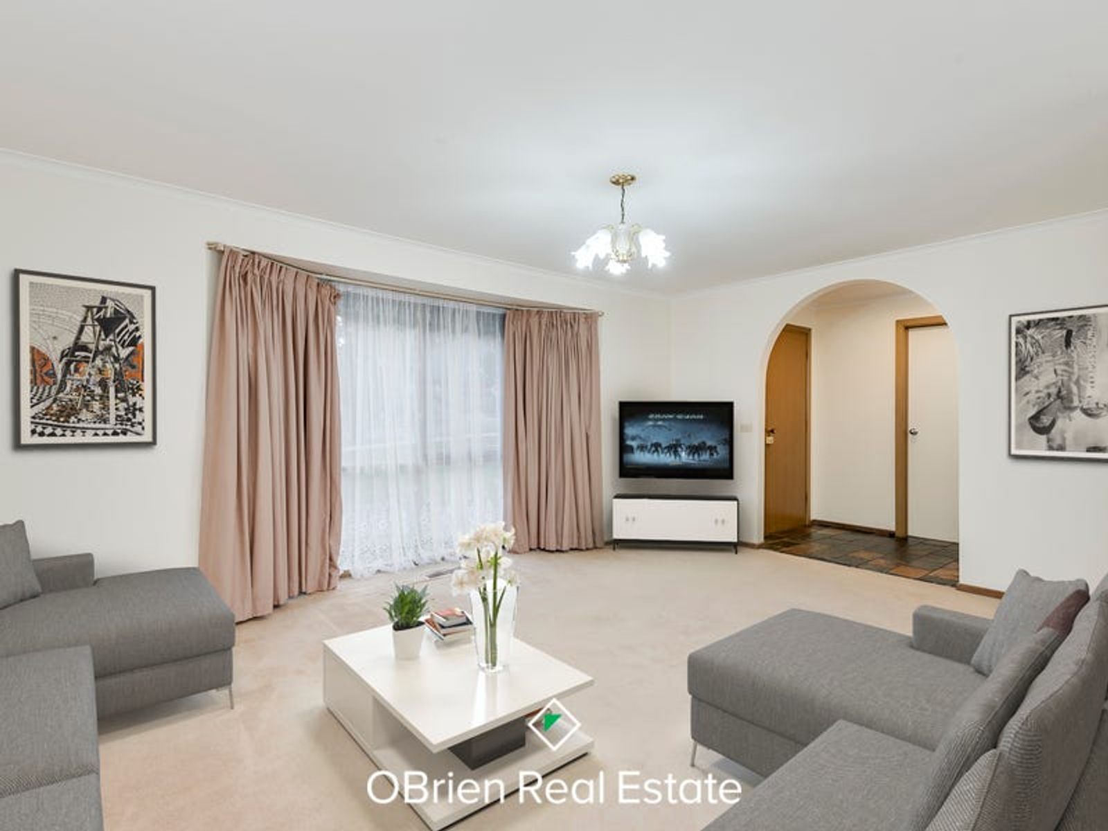 2 Singleton Drive, Endeavour Hills, VIC 3802, Endeavour Hills - Thumbnail 4