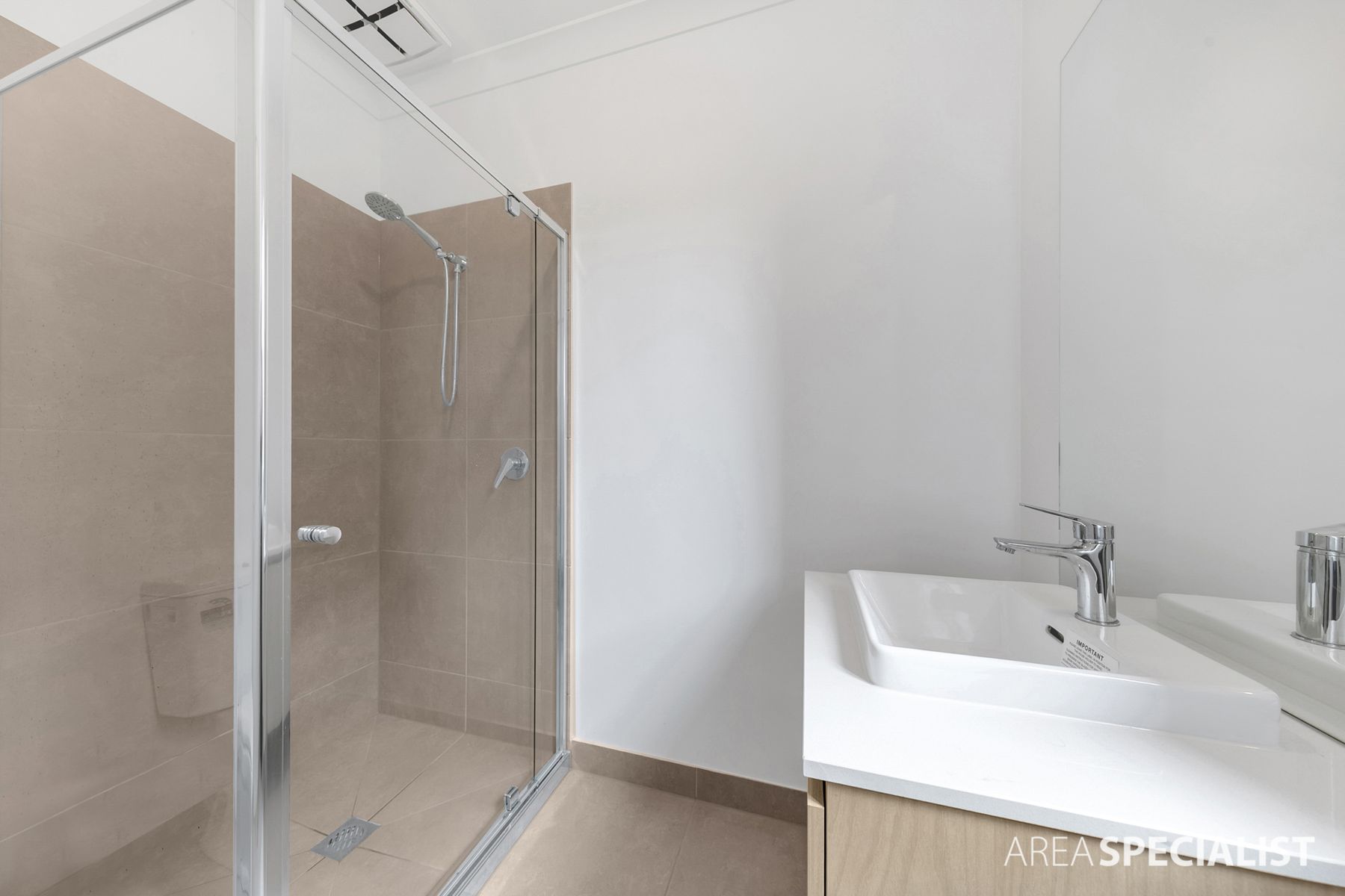 35 Dandelion Crescent, Rockbank, VIC 3335, Rockbank - Thumbnail 3