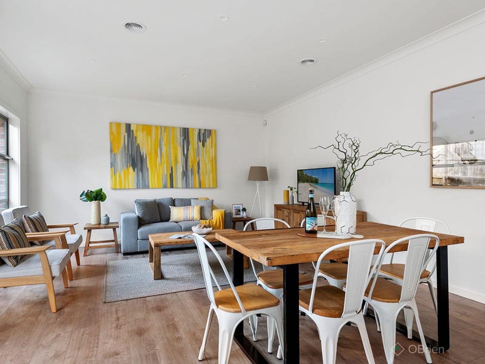 2B Crossdale Rise, Endeavour Hills, VIC 3802, Endeavour Hills - Thumbnail 2