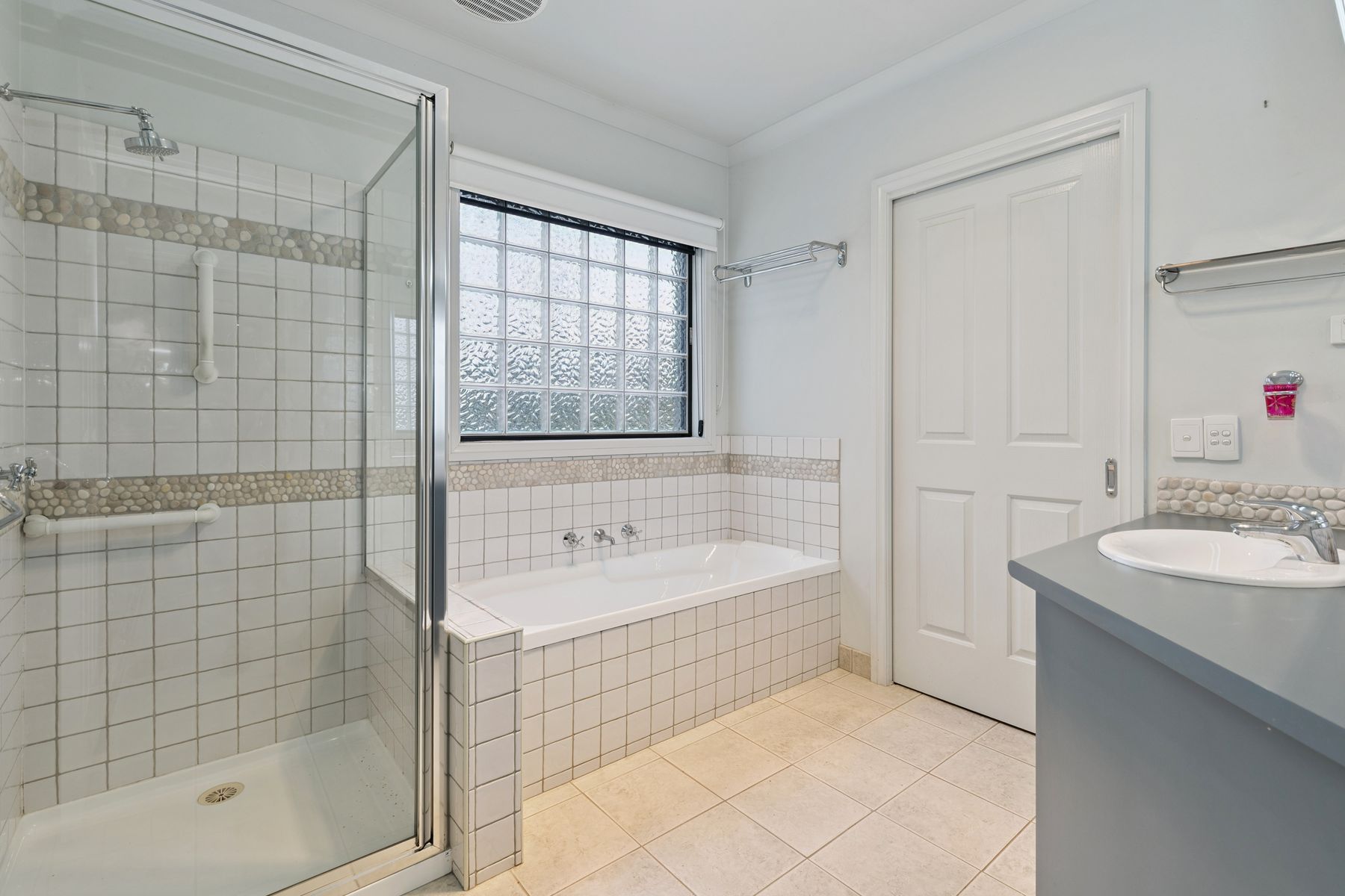 6 Greenwood Drive, Kennington VIC 3550, Kennington - Thumbnail 7