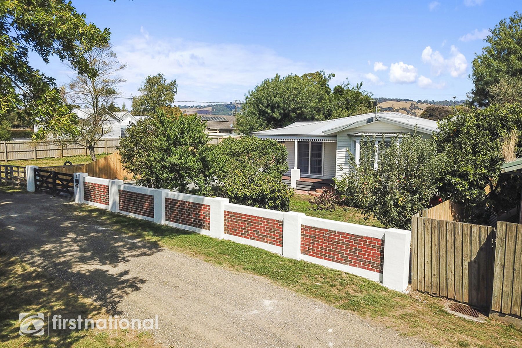 5 Neagle Street, Yarragon, VIC 3823, Yarragon - Thumbnail 2