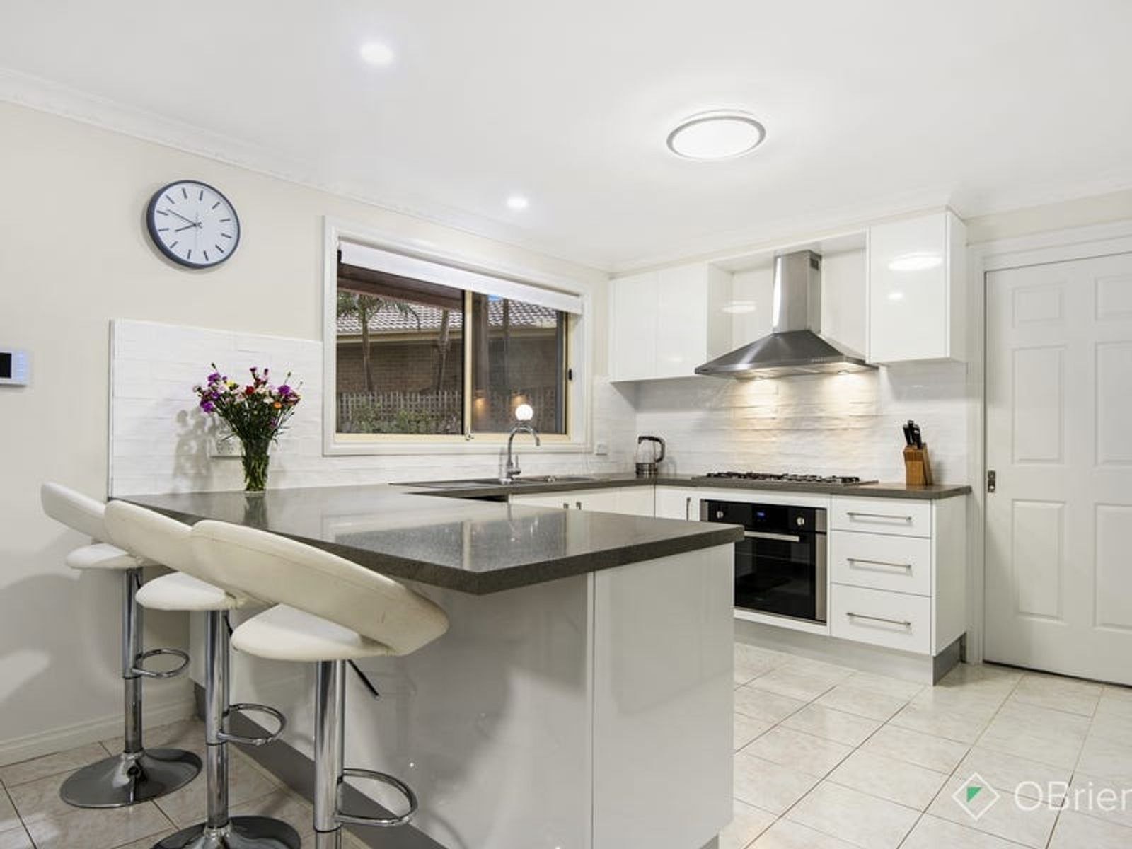 5 Exley Court, Endeavour Hills, VIC 3802, Endeavour Hills - Thumbnail 2