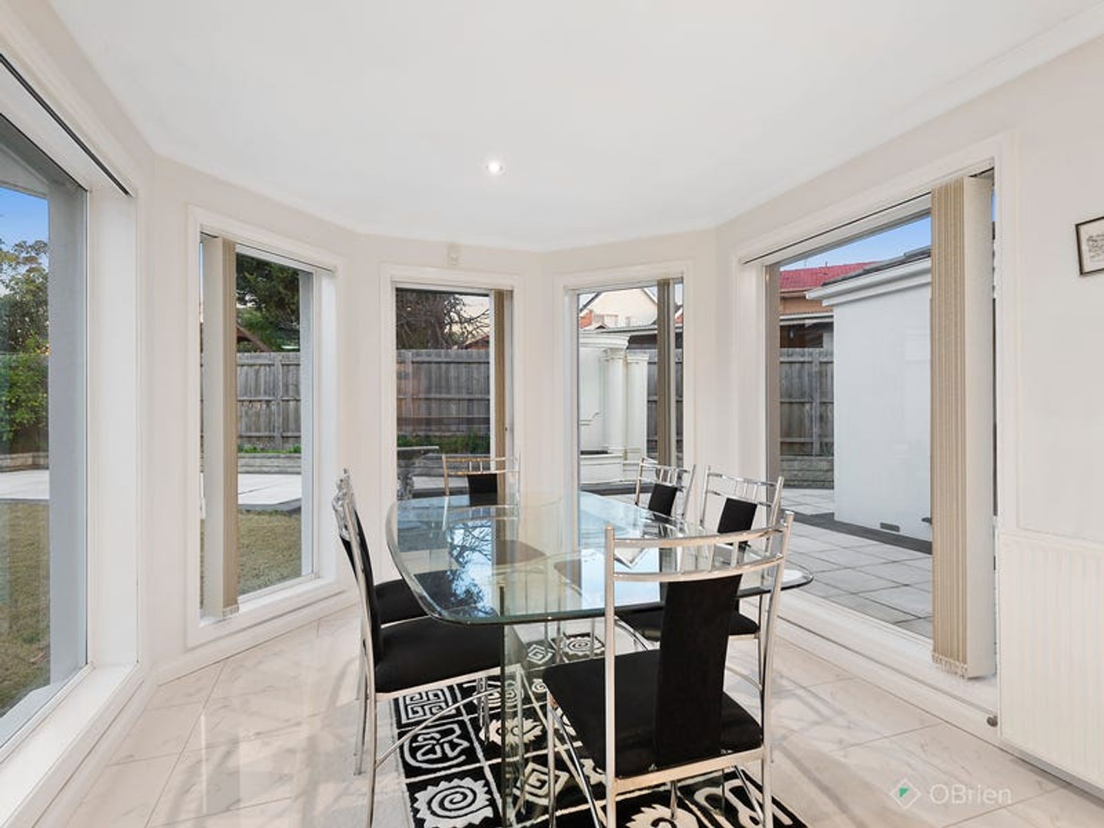 9 Fleming Close, Endeavour Hills, VIC 3802, Endeavour Hills - Thumbnail 4