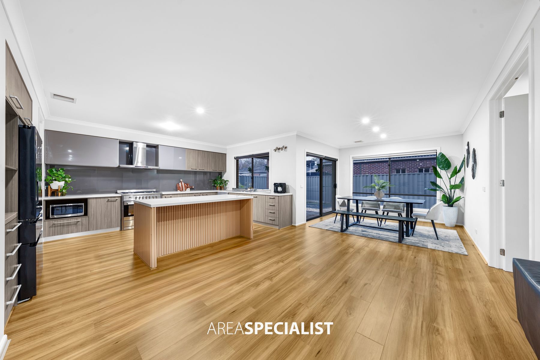 18 Ardent Crescent, Cranbourne East, Cranbourne East - Thumbnail 7