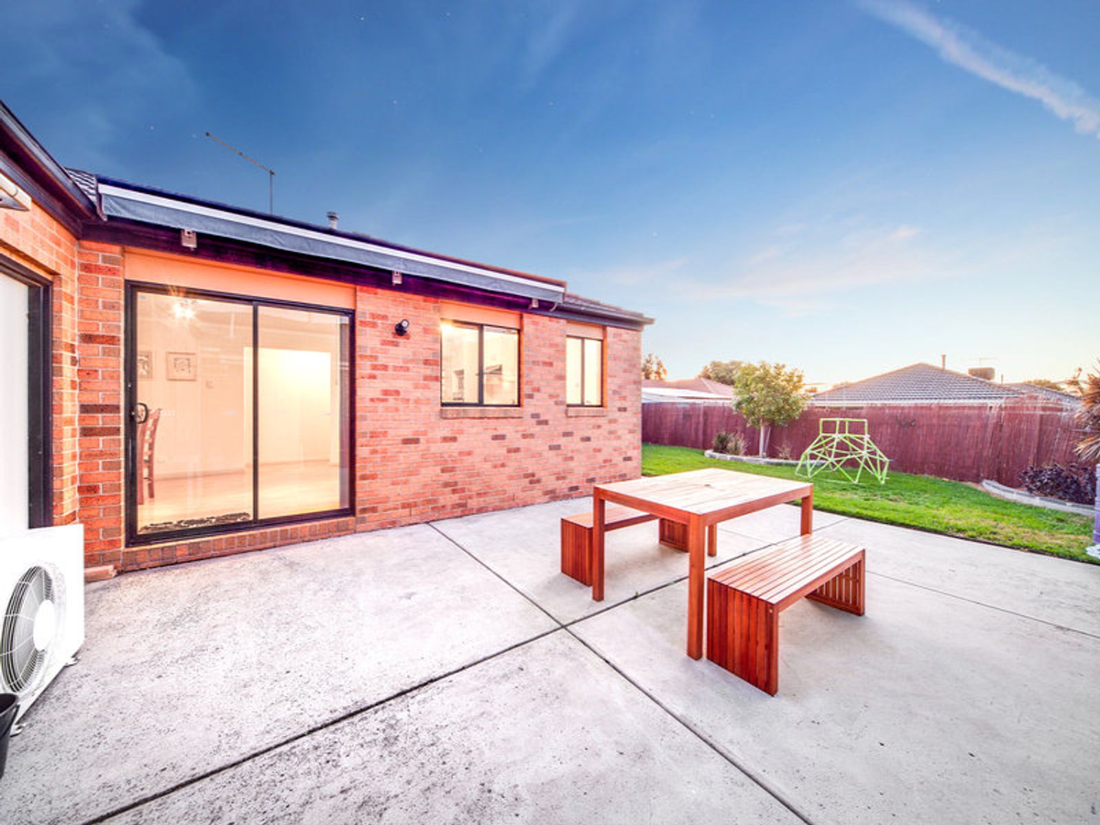 47 Dartmoor Drive, Cranbourne East, VIC 3977, Cranbourne East - Thumbnail 4