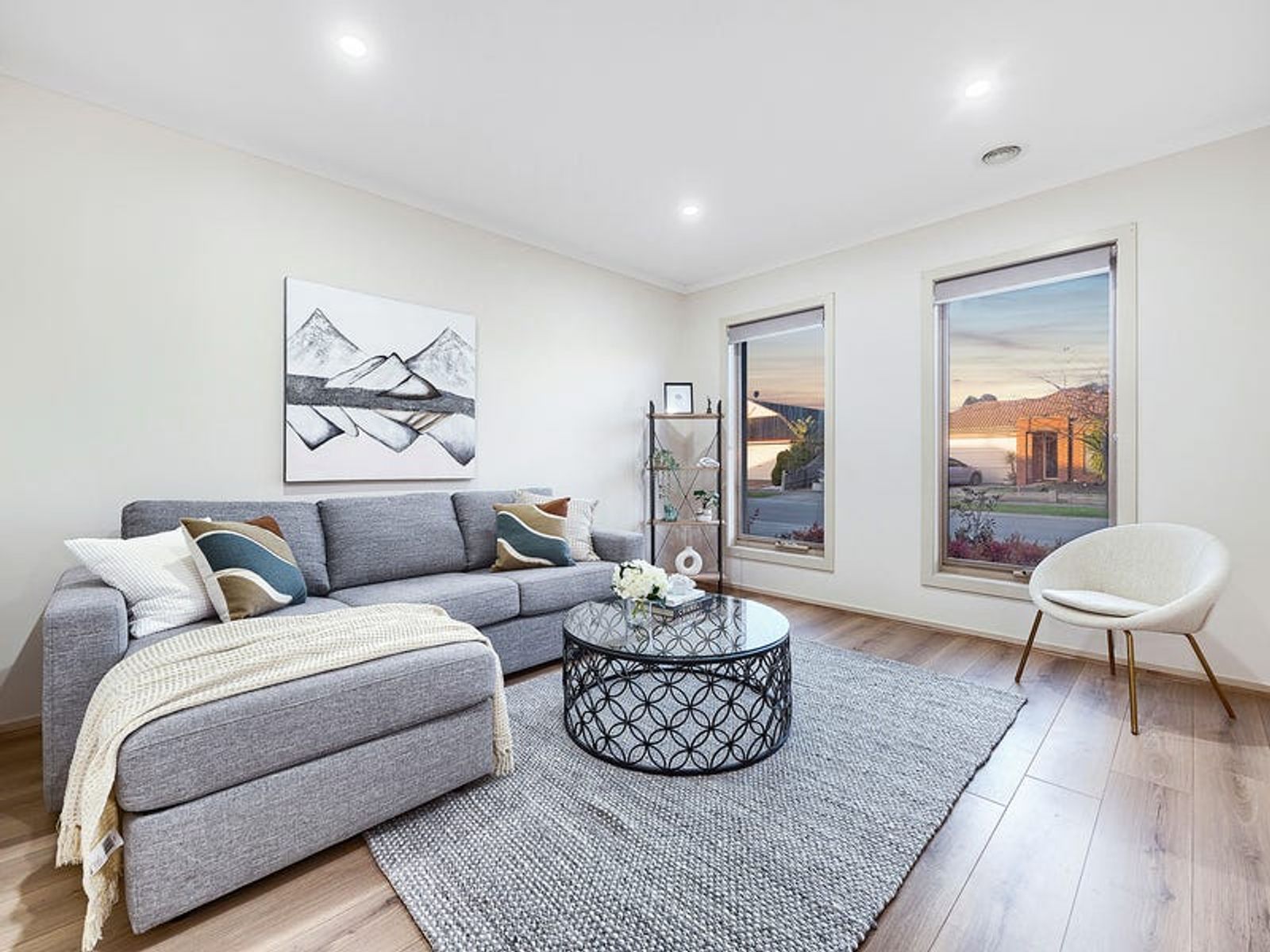 2 Red Gum Circuit, Pakenham, VIC 3810, Pakenham - Thumbnail 3