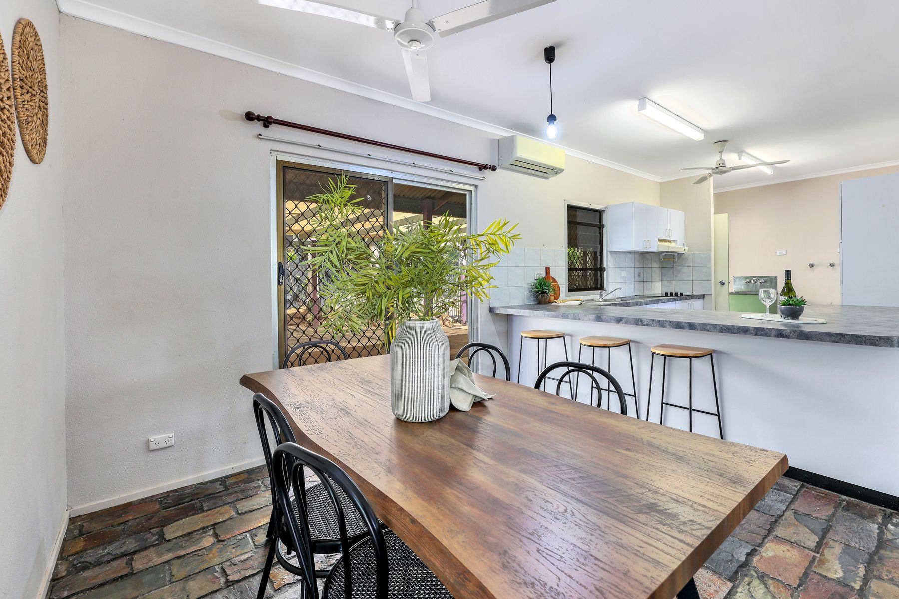 11 Annaburroo Crescent, Tiwi NT 0810, Tiwi - Thumbnail 2