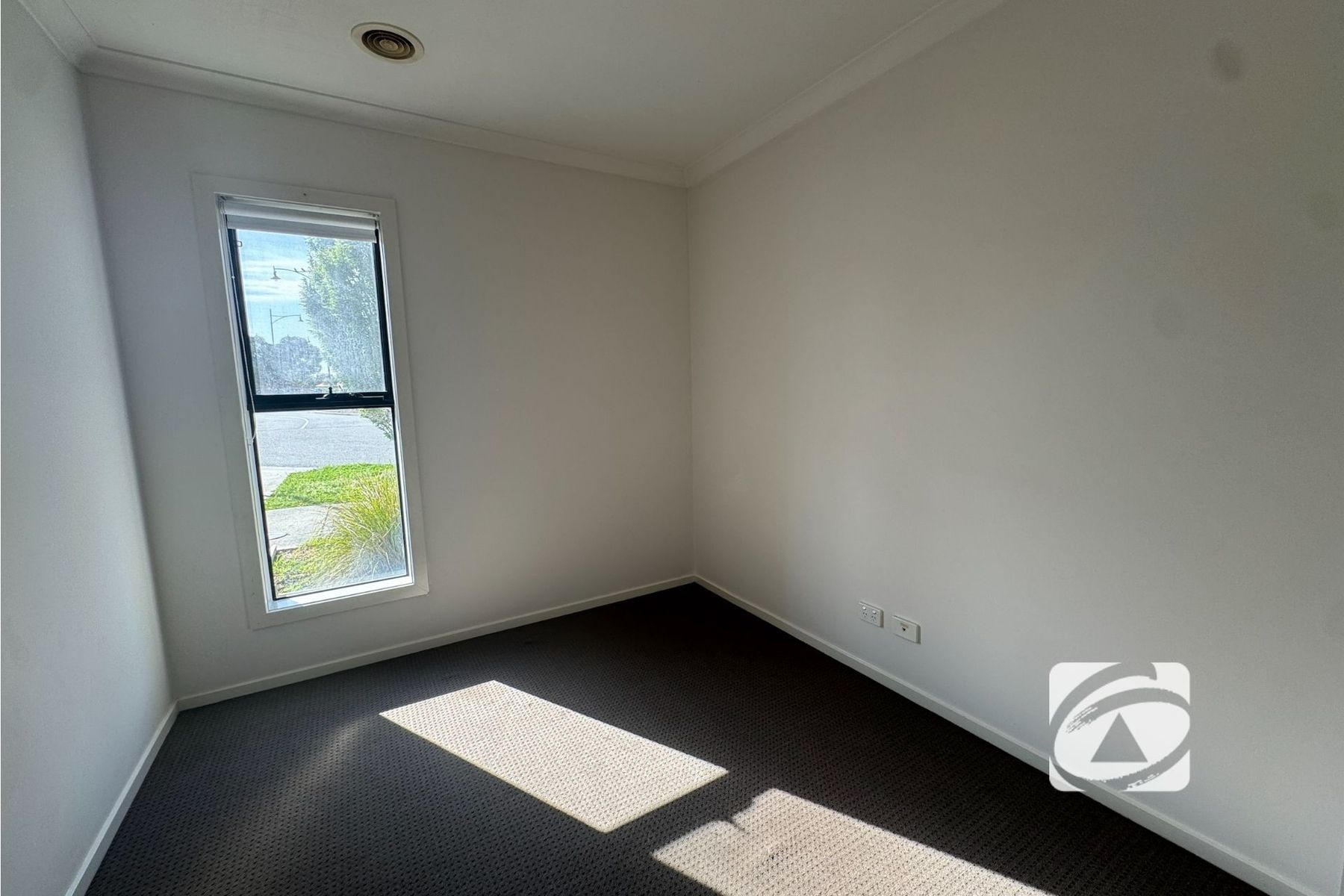 12 Fitzroy Street, Pakenham VIC 3810, Pakenham - Thumbnail 6