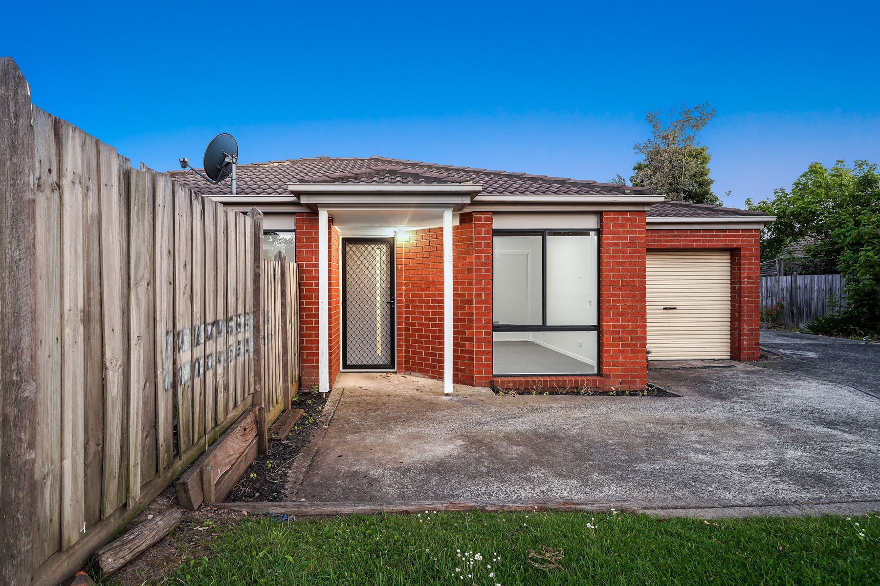 8/64, Dandenong - Thumbnail 3