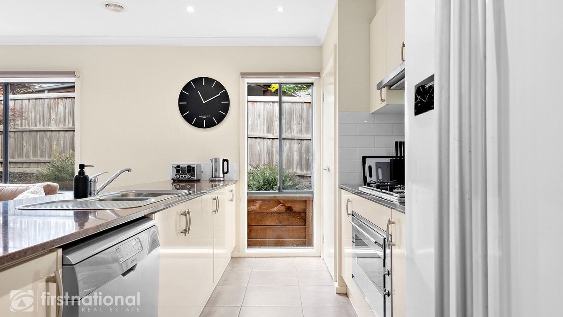 25 Armadale Drive, Warragul, VIC 3820, Warragul - Thumbnail 6