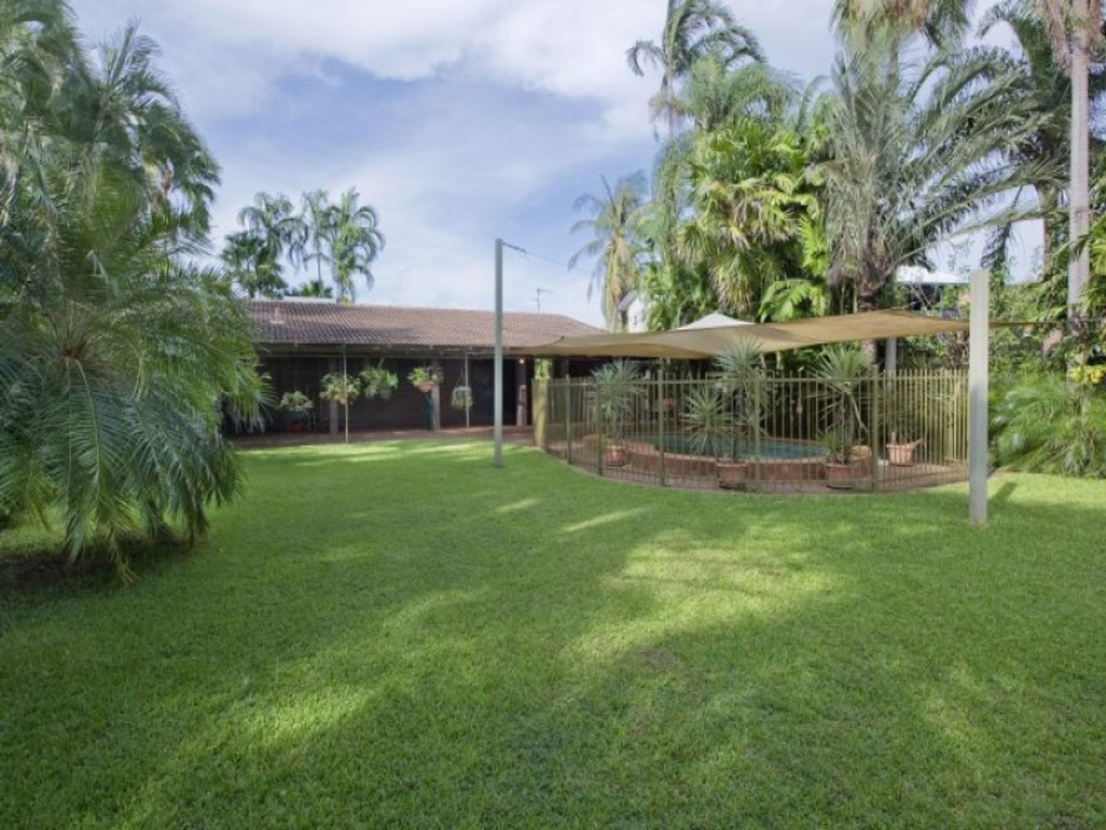 12 Lakes Crescent, Marrara NT 0812, Marrara - Thumbnail 6