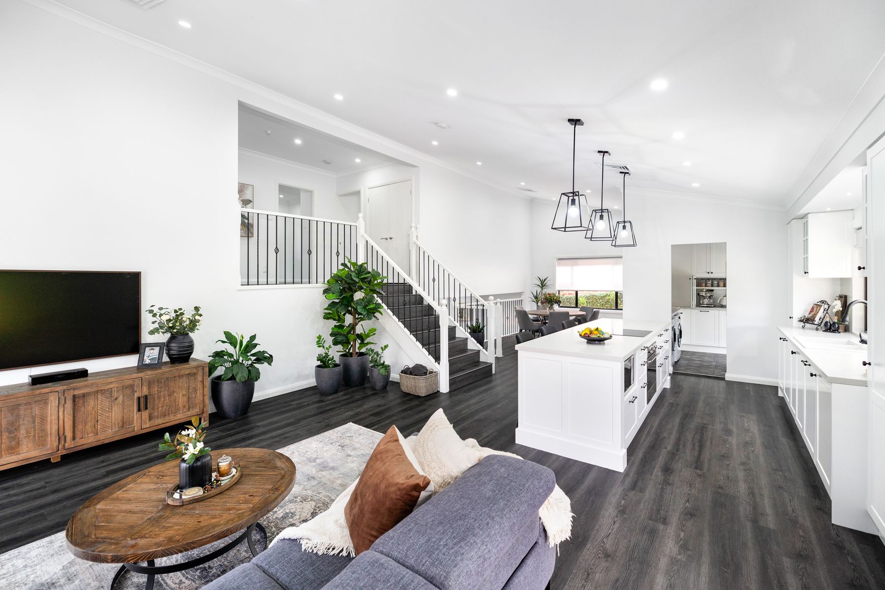 9 Curac Place, Casula NSW 2170, Casula - Thumbnail 7
