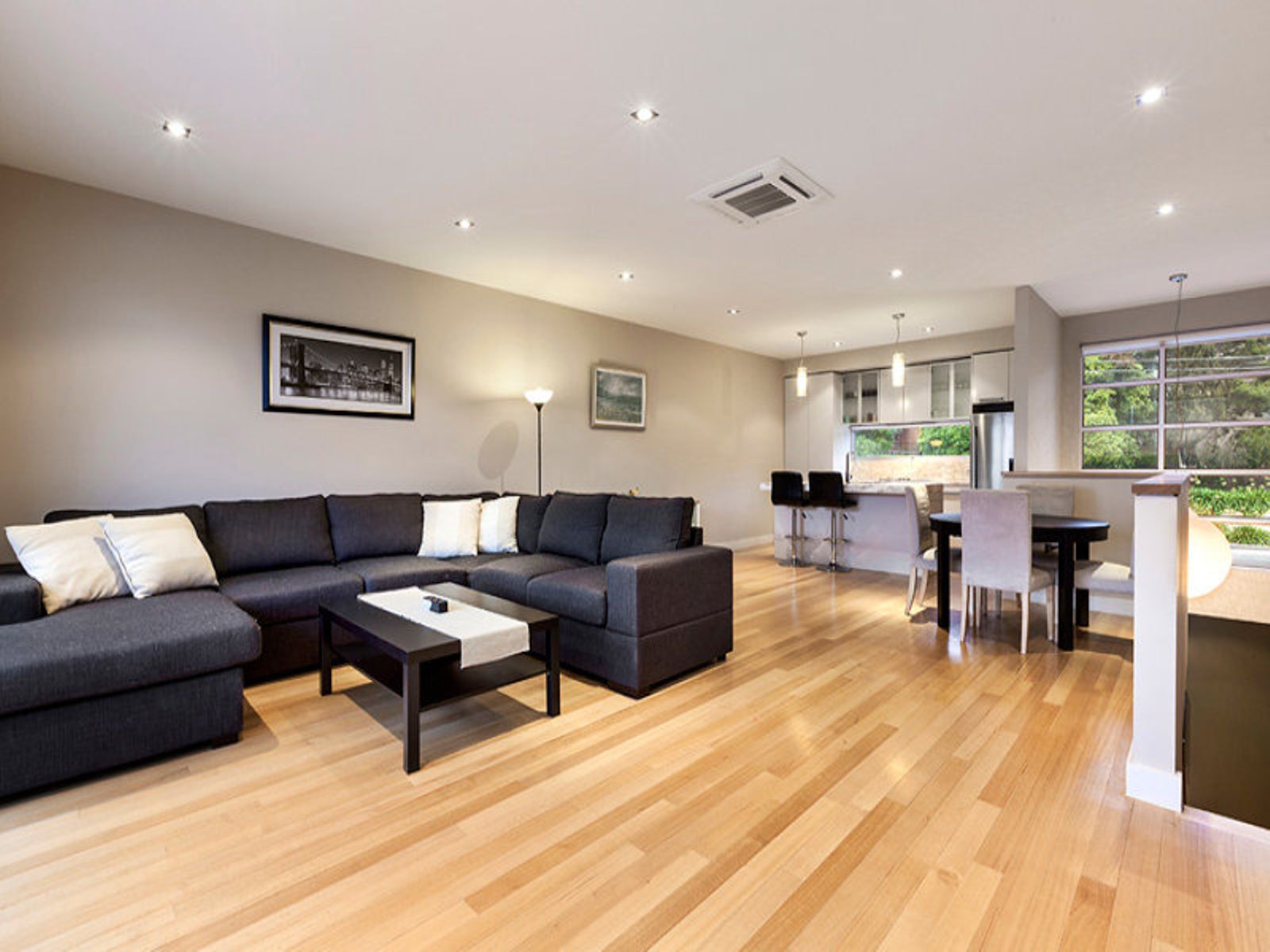 4/1 River Avenue, Ascot Vale - Thumbnail 4