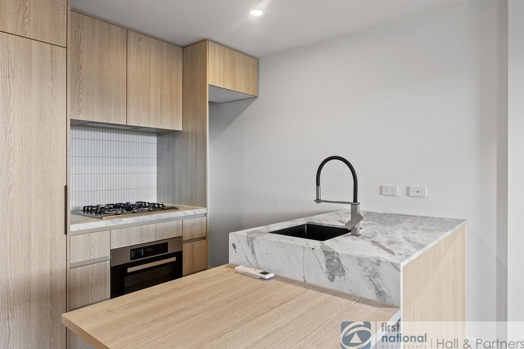 308/765 Toorak Road, Hawthorn East VIC 3123, Hawthorn East - Thumbnail 3