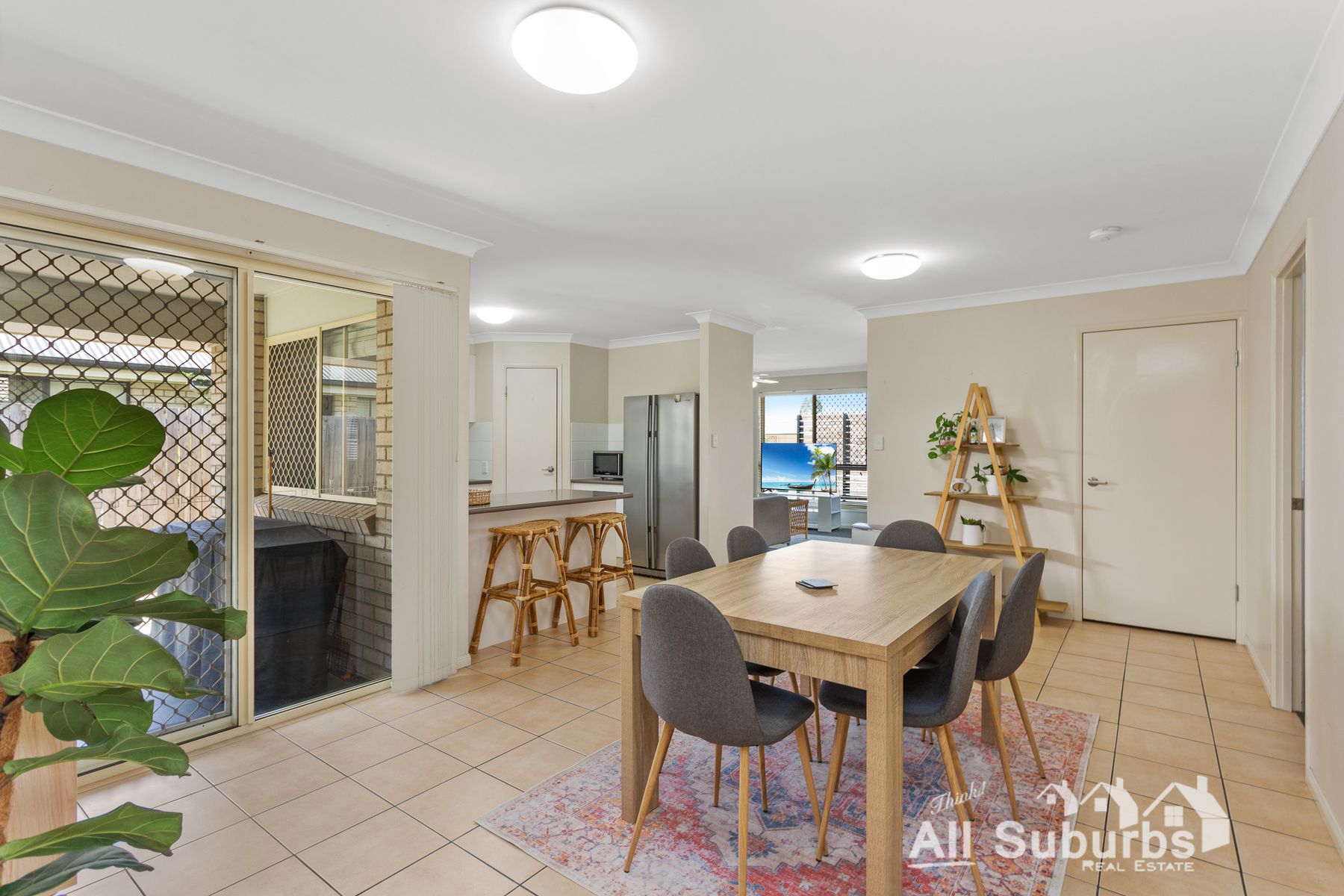 37 Lockyer Place, Crestmead QLD 4132, Crestmead - Thumbnail 3