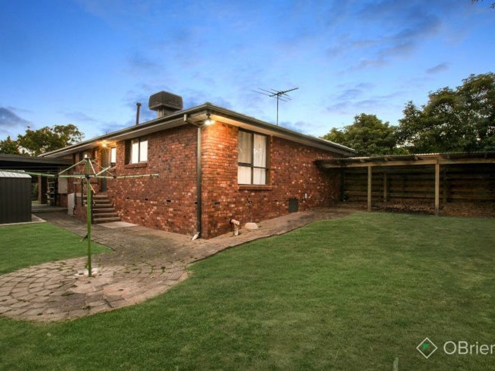 2 Robert Molyneux Avenue, Endeavour Hills, VIC 3802, Endeavour Hills - Thumbnail 8