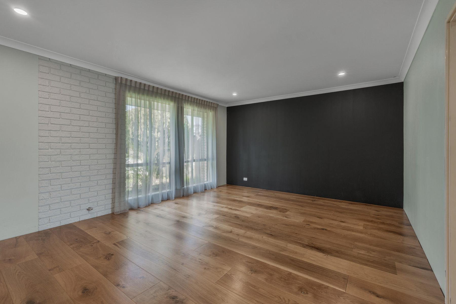 85 Harpenden Street, Huntingdale WA 6110, Huntingdale - Thumbnail 5