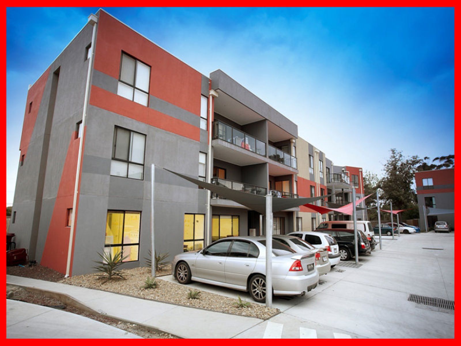 13/27, Springvale South - Thumbnail 2