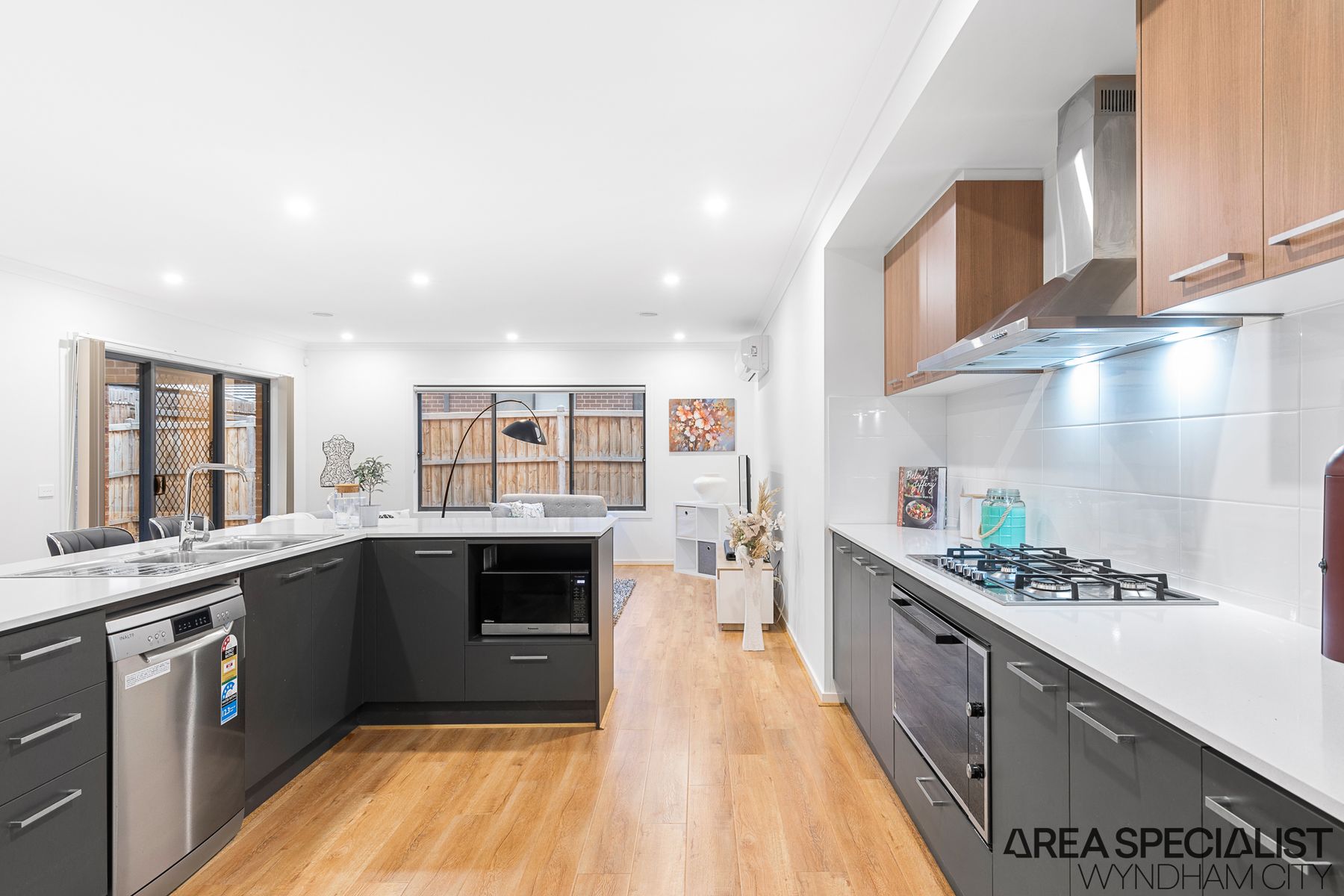 3 Maplewood Circuit, Truganina, VIC 3029, Truganina - Thumbnail 7