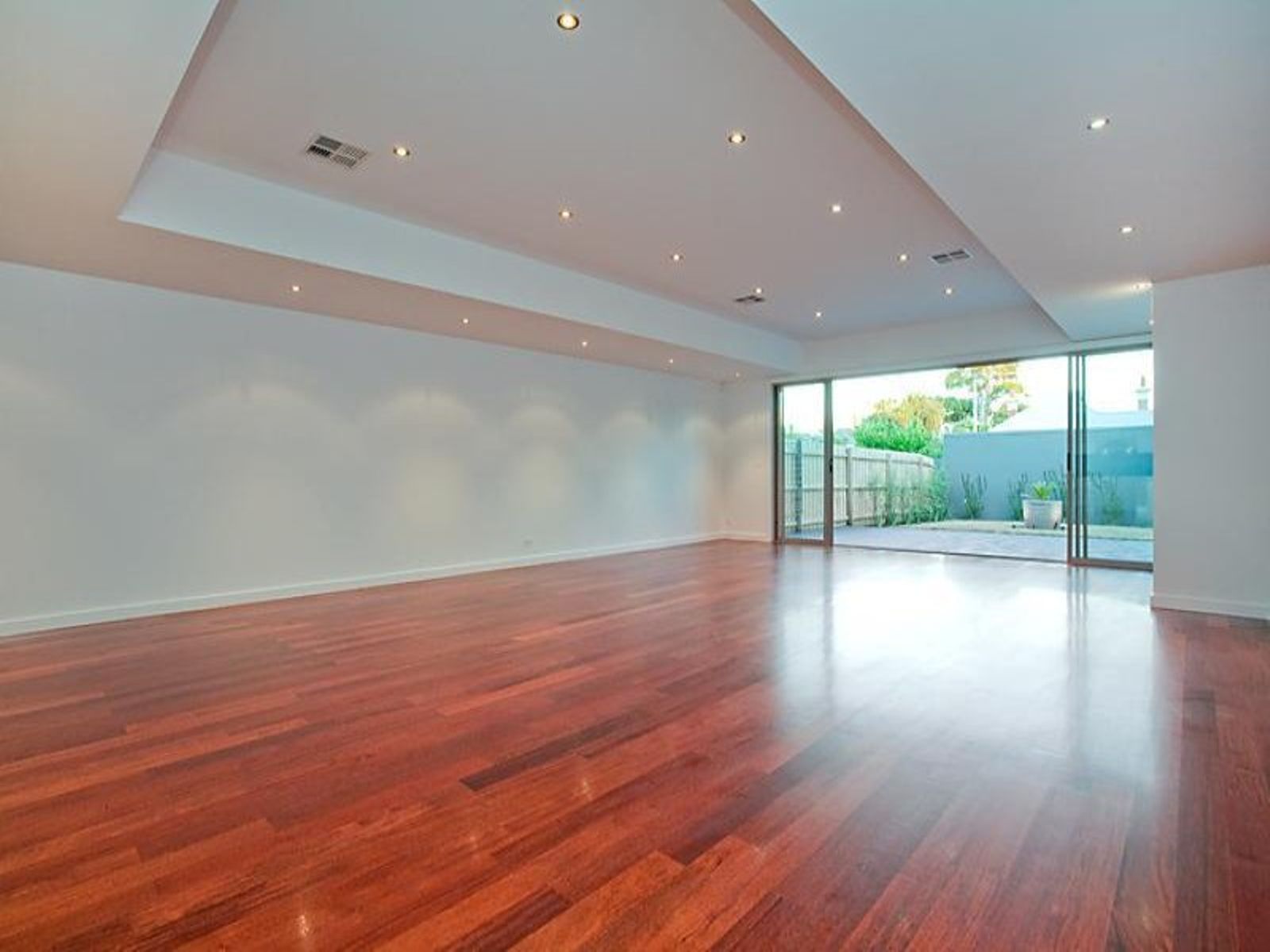 54 Primrose Street, Essendon - Thumbnail 3