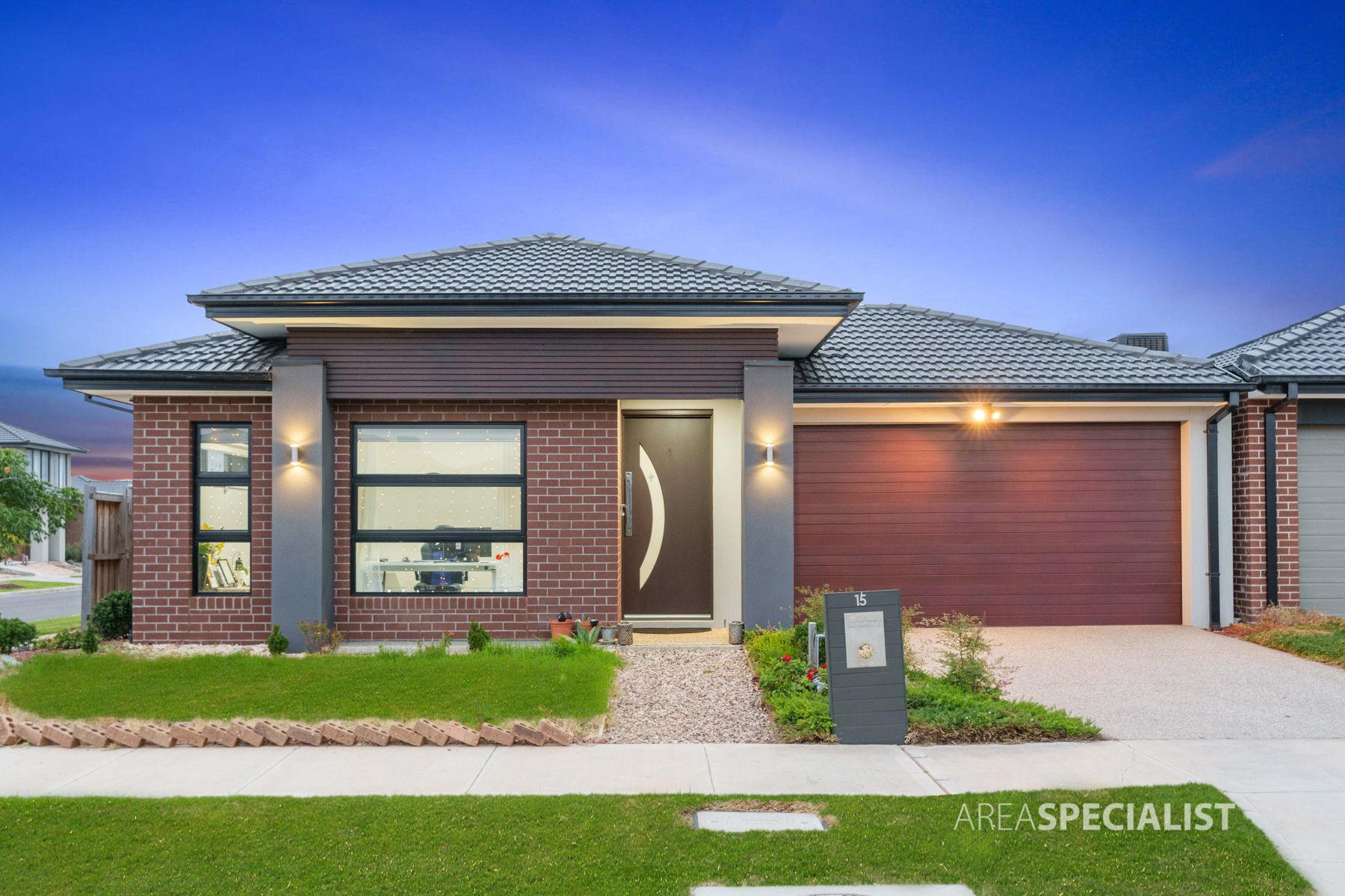 15 Ava Avenue, Tarneit, VIC 3029, Tarneit - Thumbnail 2