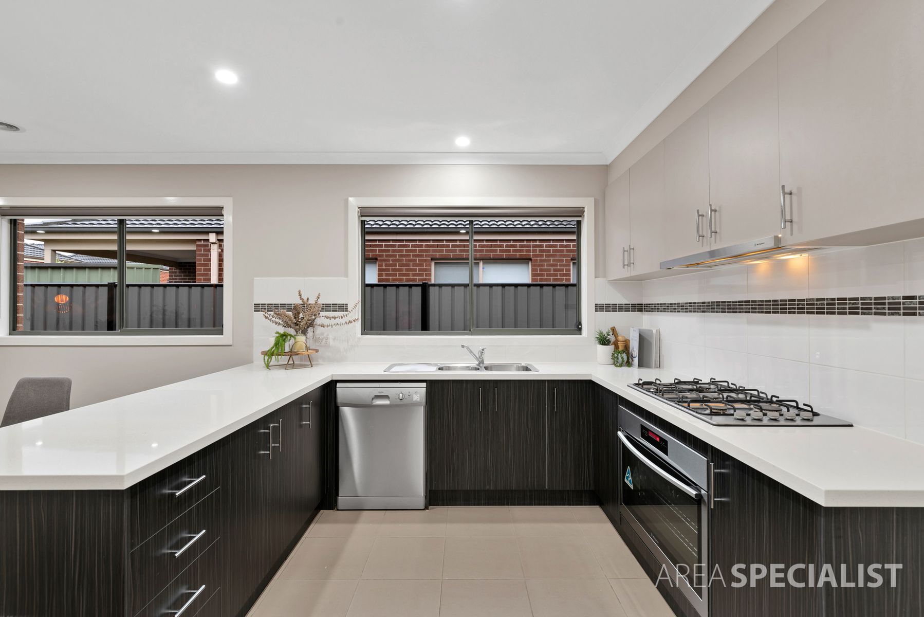 5 Paso Grove, Clyde North, VIC 3978, Clyde North - Thumbnail 5