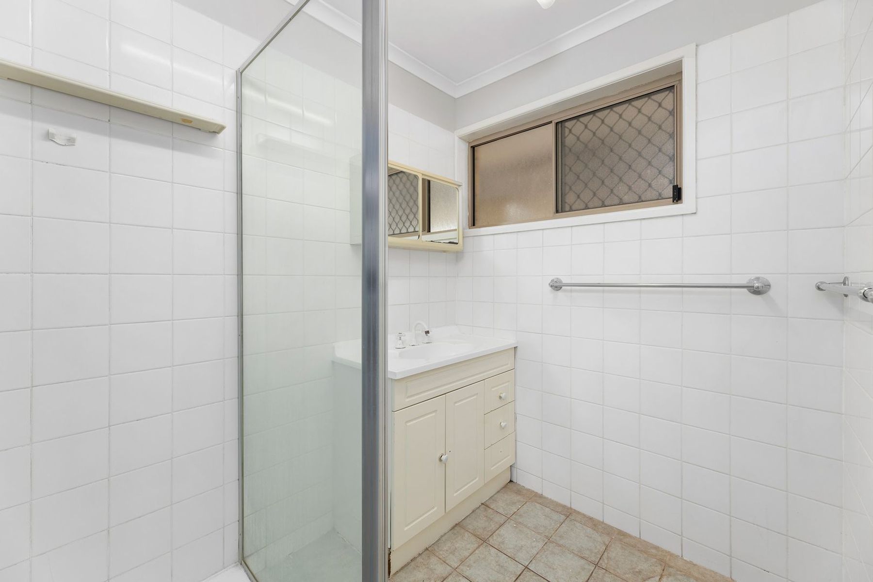 49 Cudgee Street, Redbank Plains QLD 4301, Redbank Plains - Thumbnail 6