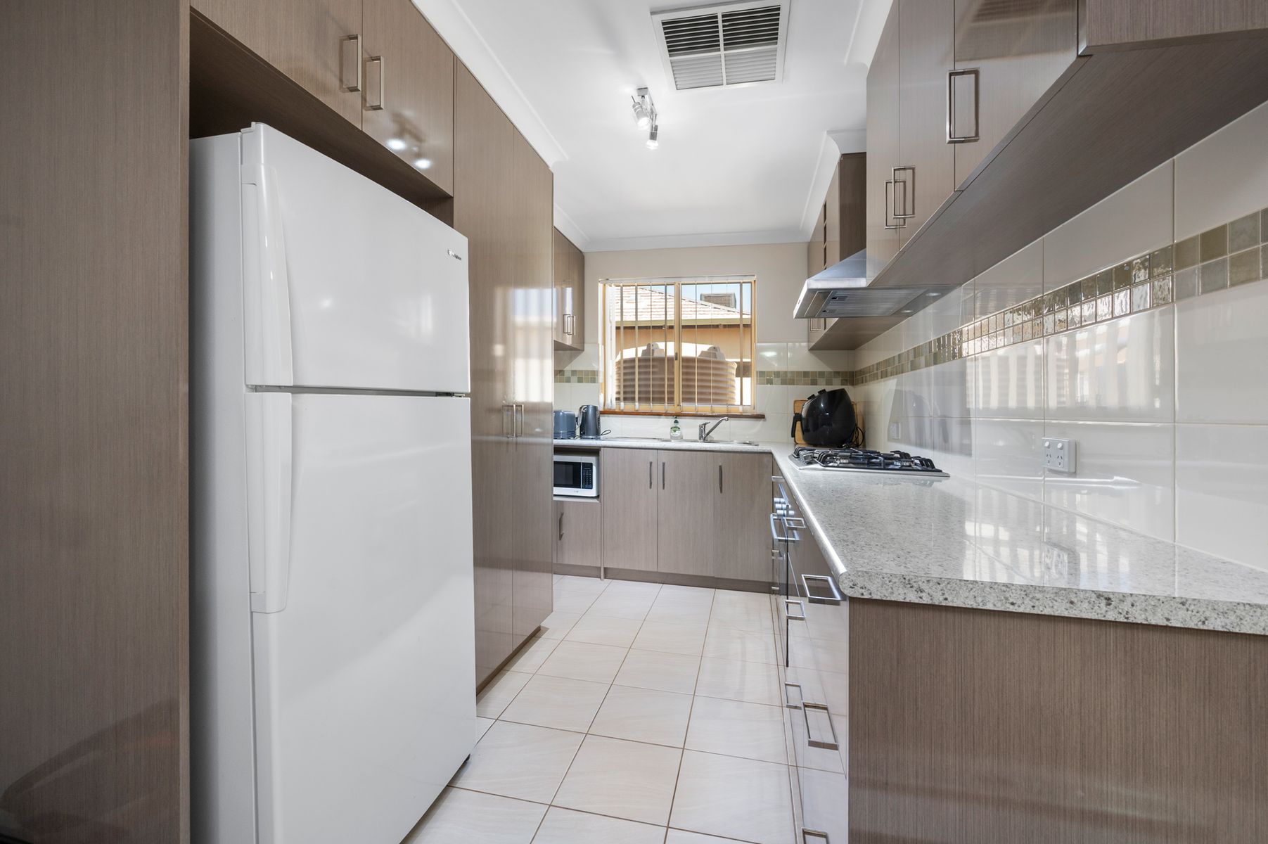 2/22 Carrington Street, South Kalgoorlie WA 6430, South Kalgoorlie - Thumbnail 5