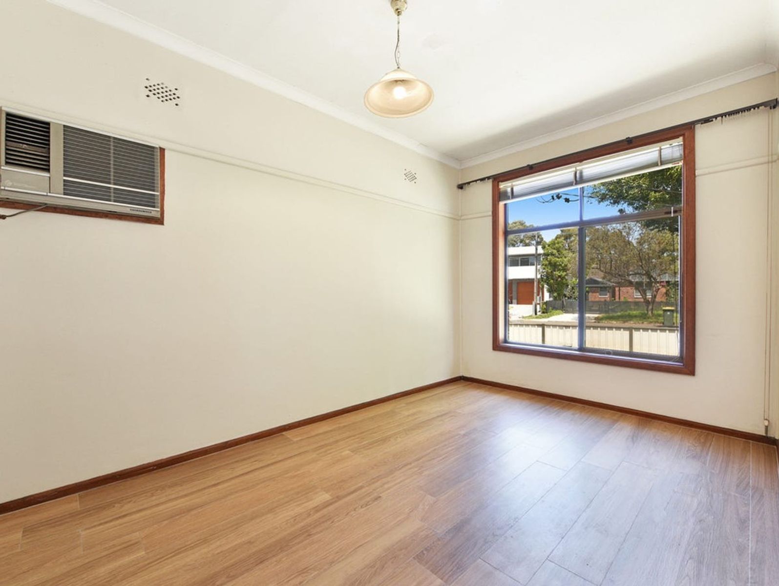 80 Viking Street, Campsie NSW 2194, Campsie - Thumbnail 2
